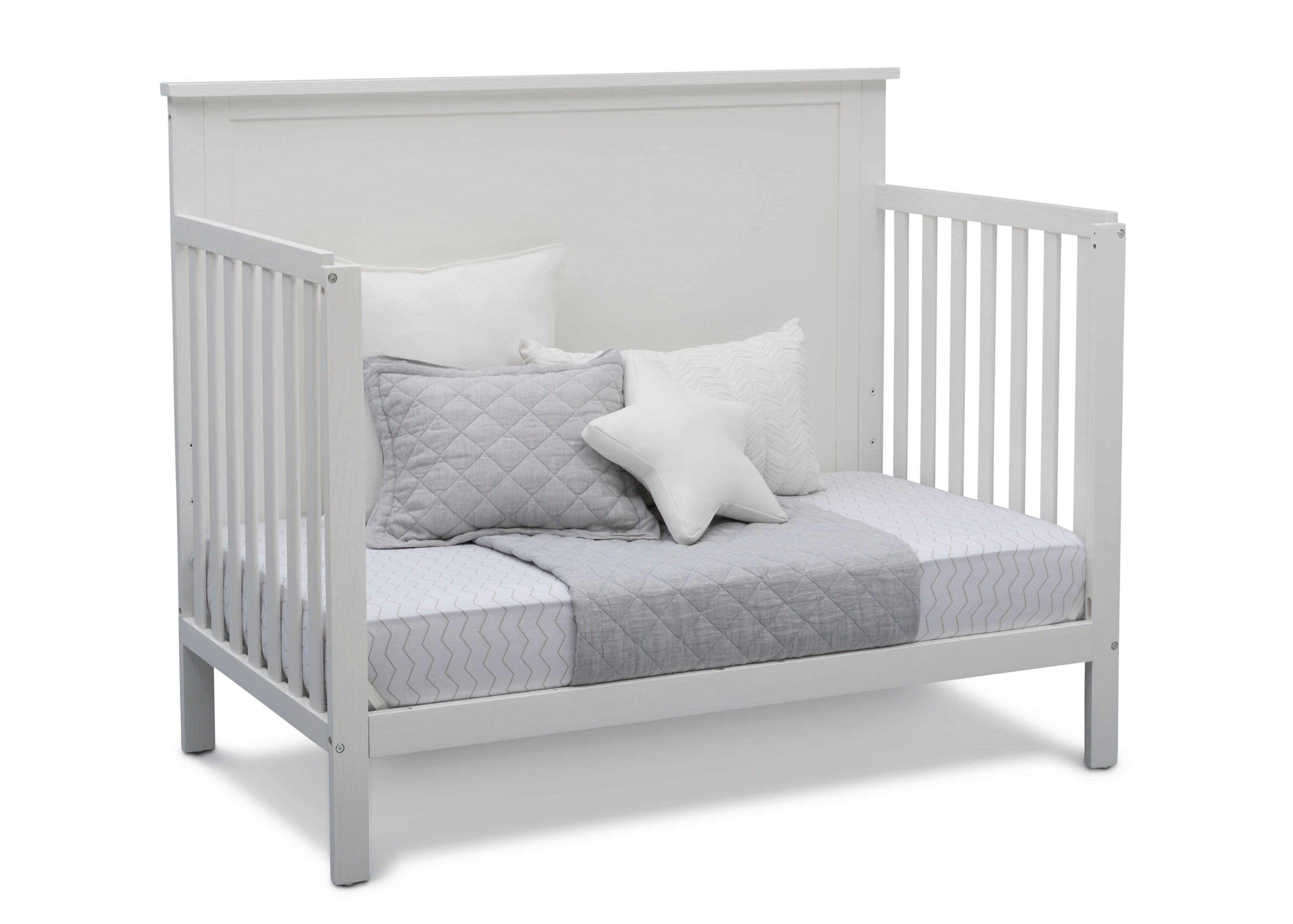 Middleton 4-in-1 Convertible Baby Crib to Toddler Bed - Safe & Adjustable Nursery Furniture for Newborns to Kids - Perfect for Nursery, Bedroom & Daycare