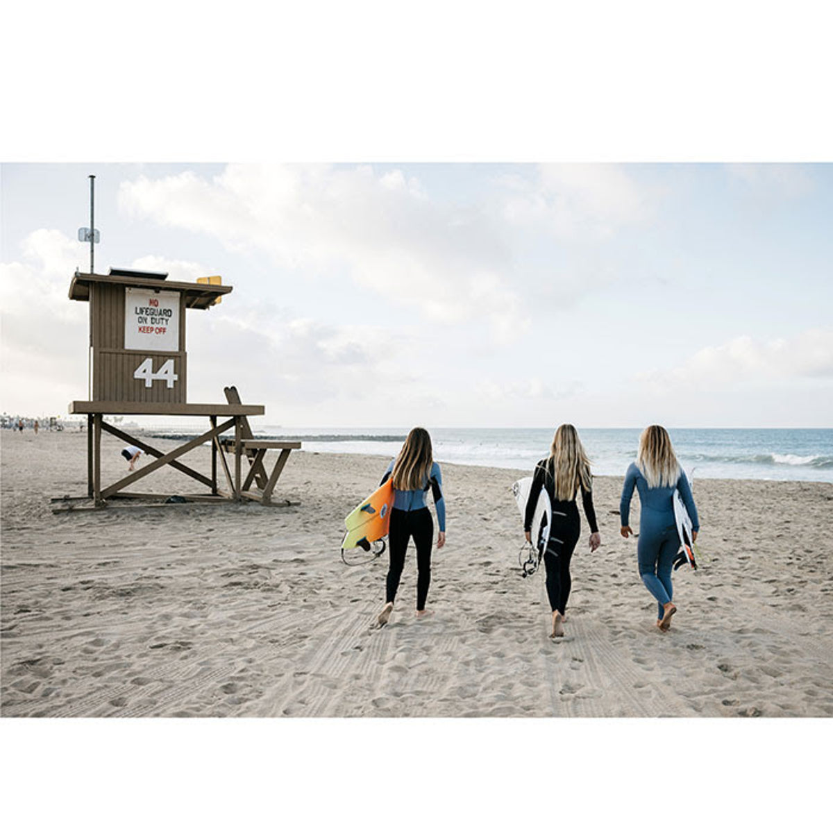 4/3mm SisstrEvolution 7 SEAS Chest Zip Full Wetsuit BLK/Black - Premium Surfing & Diving Gear for Cold Water Adventures