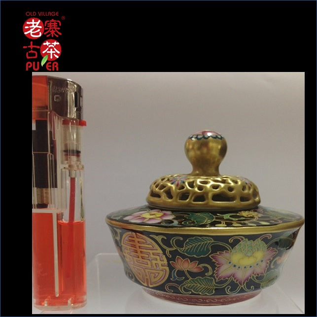 Antique Kangxi Famille Rose Porcelain Incense Burner from Jingdezhen - Handcrafted Chinese Ceramic Aromatherapy Burner for Meditation, Yoga & Home Decor
