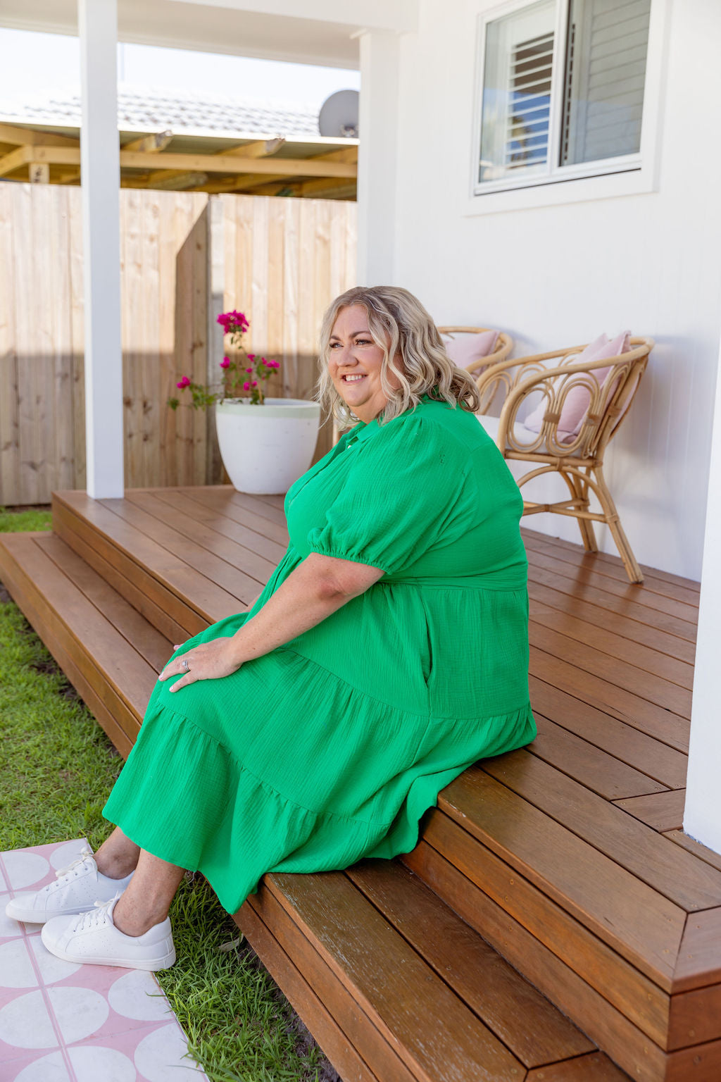 Stylish Mali Midi Dress in Green - Perfect for Summer Outfits, Casual Wear & Special Occasions