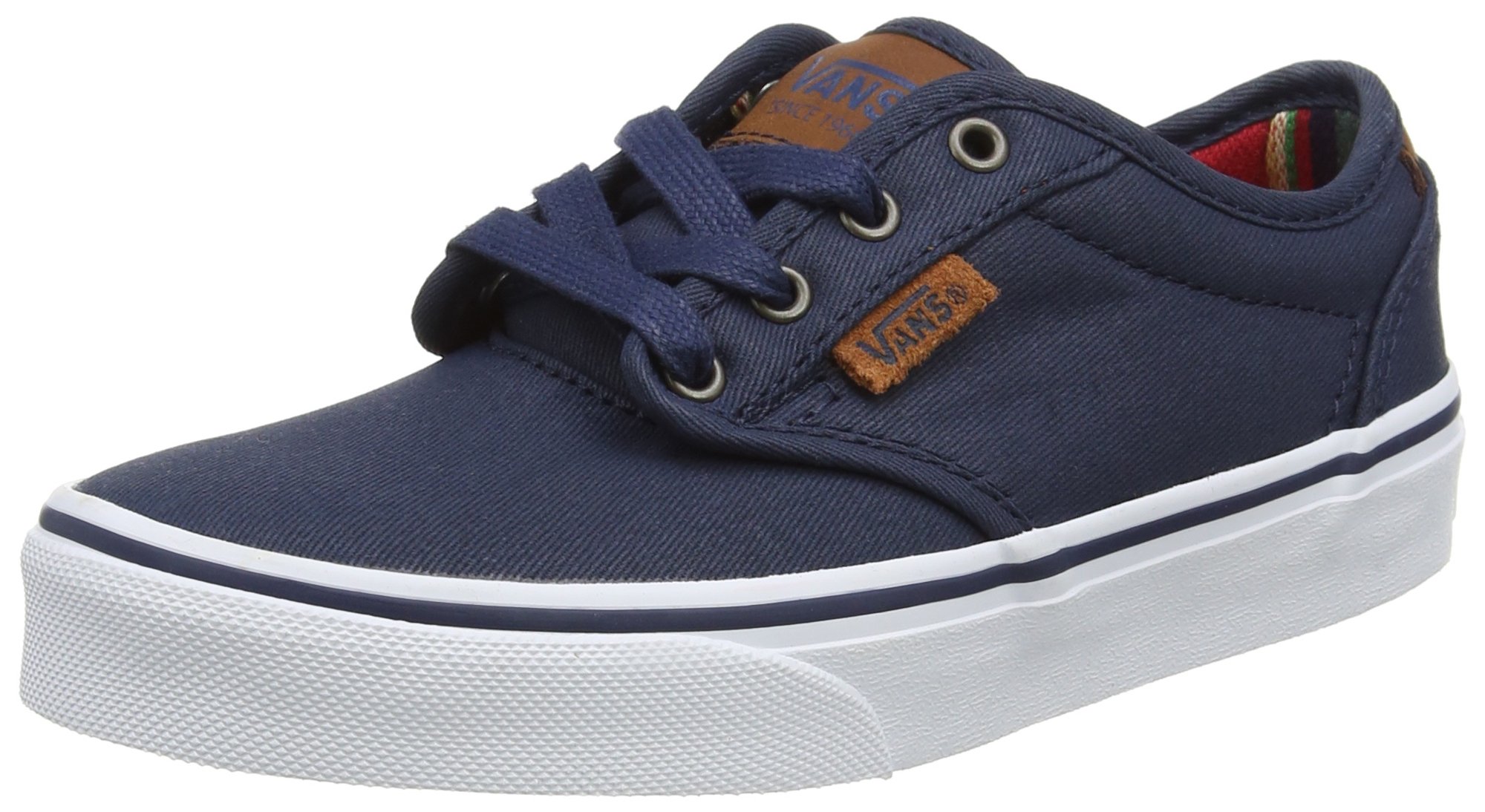 Vans Boys' Classic Low-Top Sneakers - Skate Shoes for Kids - Comfortable & Durable for School, Play & Everyday Wear