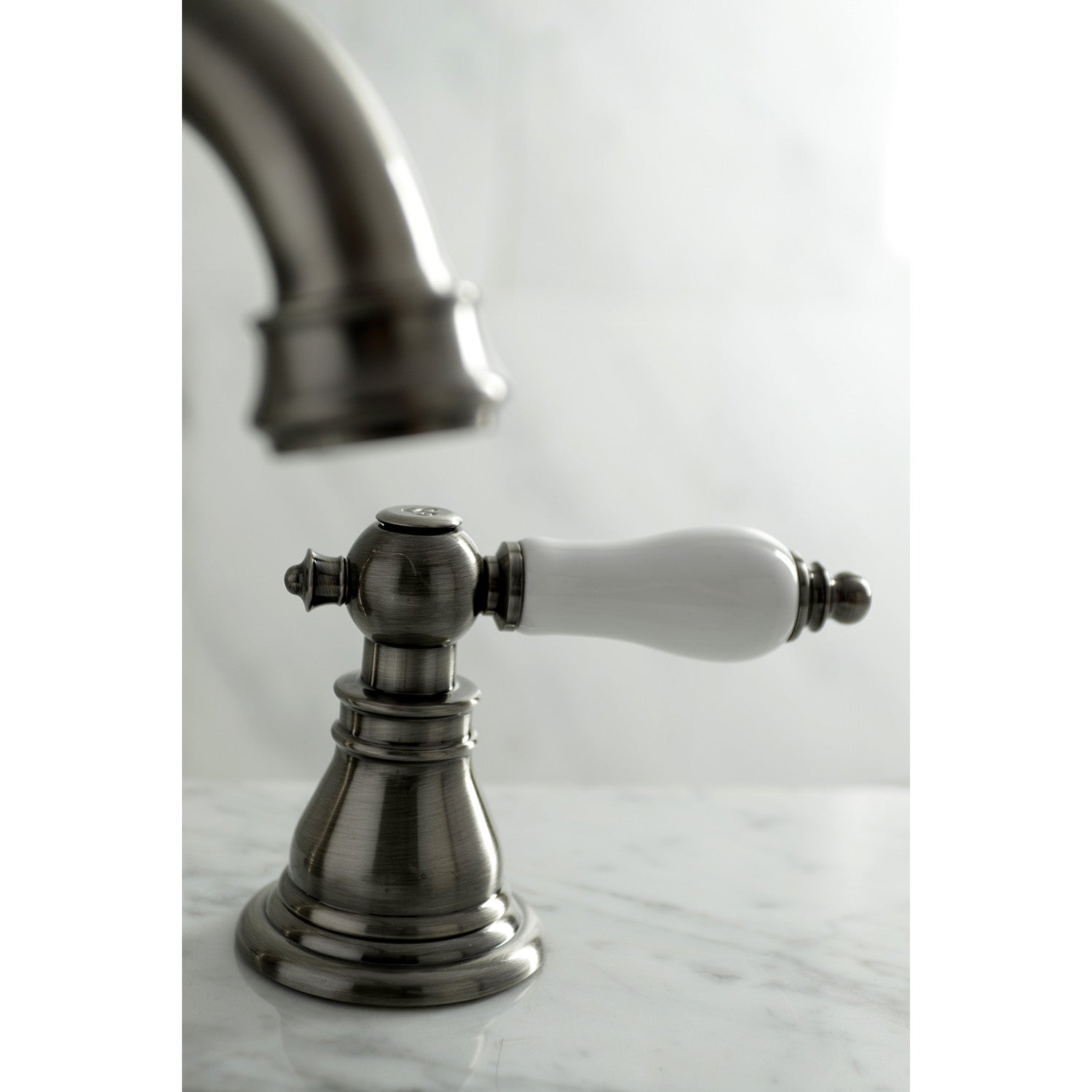 American Patriot FSC1974APL Black Stainless Steel 3-Hole Widespread Bathroom Sink Faucet with Brass Pop-Up Drain - Perfect for Modern Bathroom Renovations & Home Upgrades
