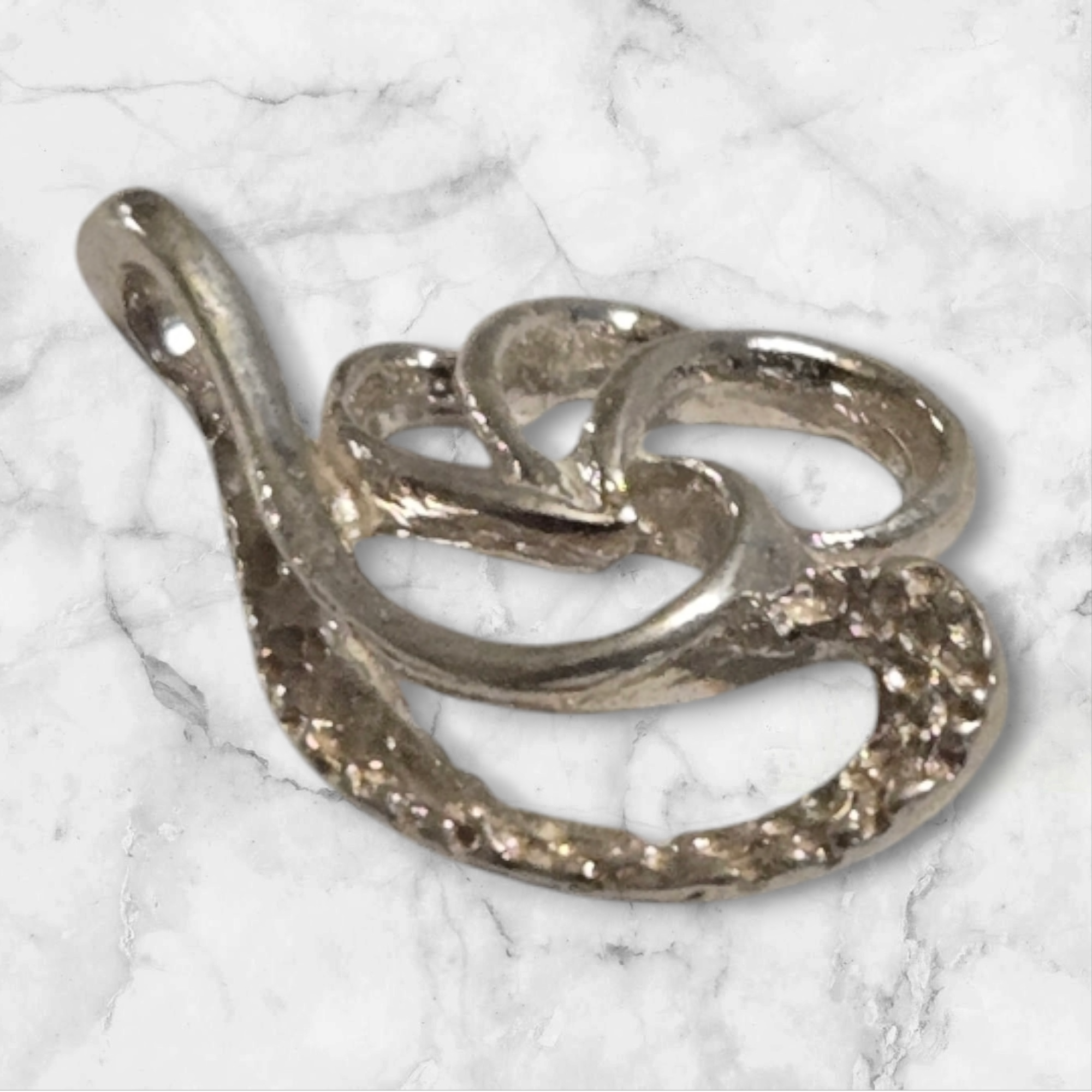 Free Form Pendant with 18