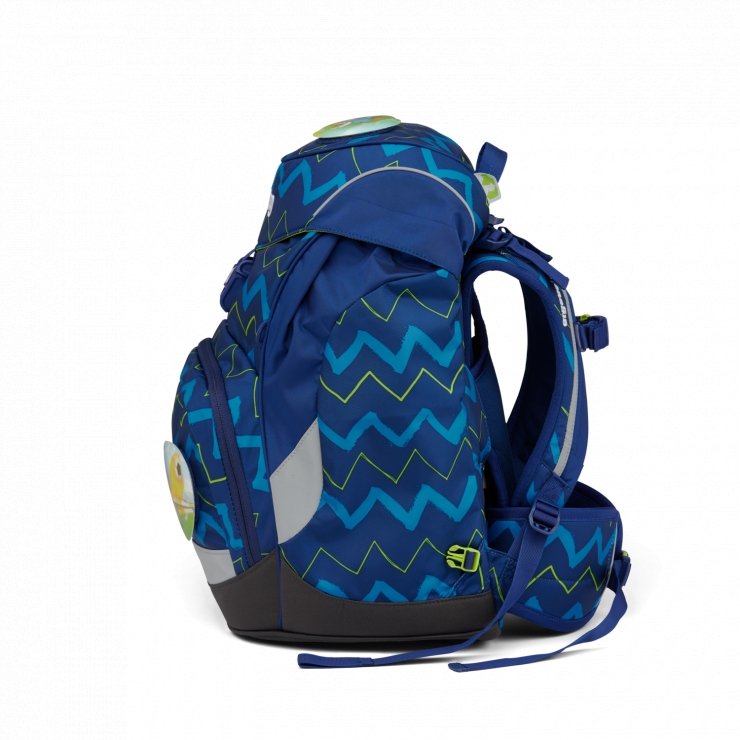 Ergobag Prime Soccer School Backpack for Kids - Lightweight Durable Backpack with Adjustable Straps - Perfect for School, Sports & Travel | FanBear Edition