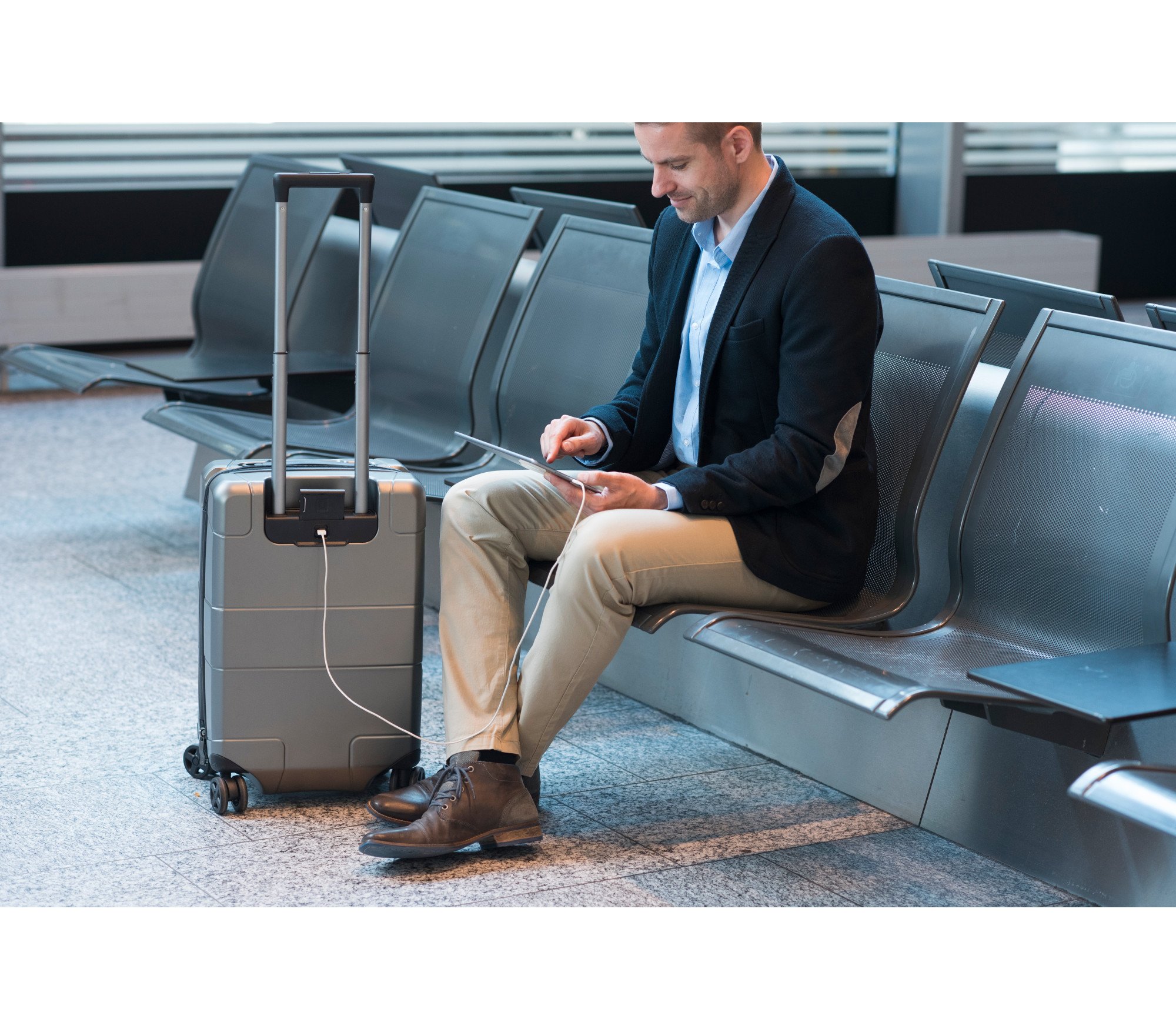 Victorinox Lexicon Hardside Expandable Spinner Luggage 22