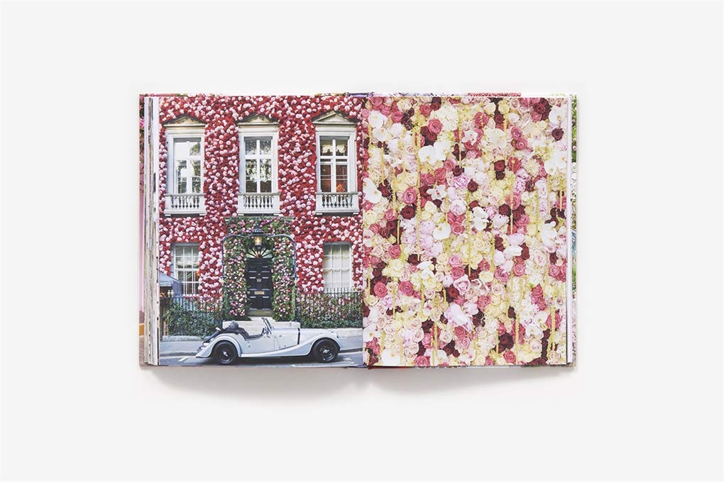 London In Bloom - Premium Floral Print T-Shirt for Women | Trendy British Fashion | Perfect for Casual Wear, Travel & Sightseeing