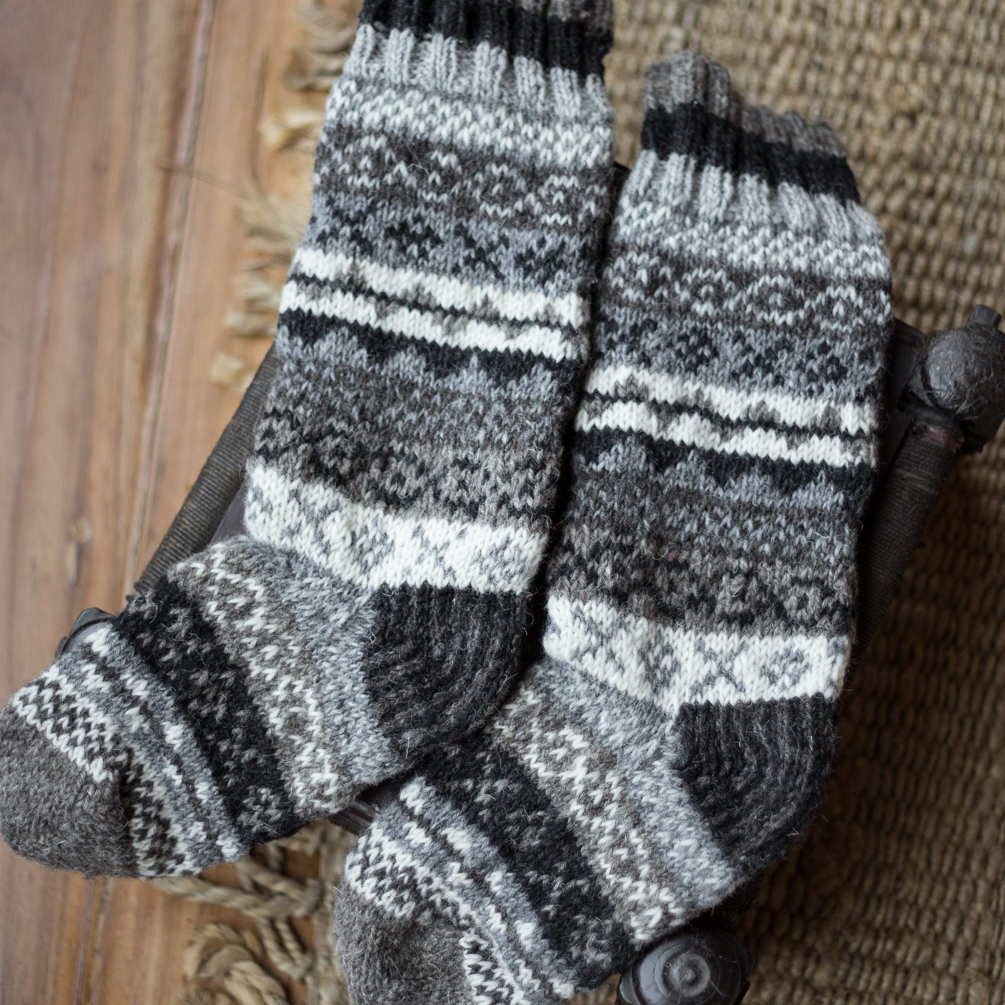 Cozy Handmade Dark Gray Wool Slipper Socks for Women & Men - Warm Winter House Shoes for Indoor Comfort, Relaxation & Cold Weather