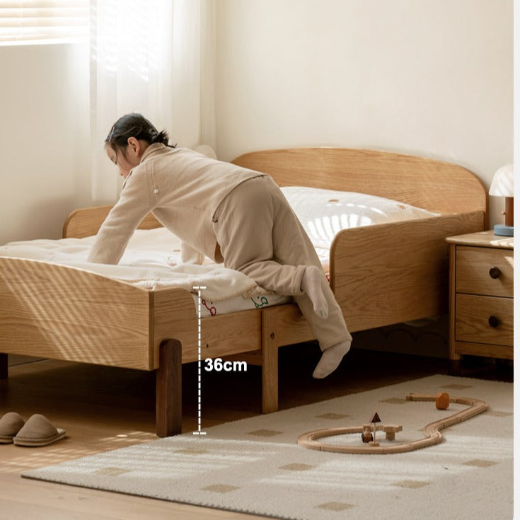 Expandable Solid Oak & Beech Wood Toddler Bed – Adjustable from 57in (145cm) to 80.7in (205cm) – Perfect for Growing Kids & Small Bedrooms