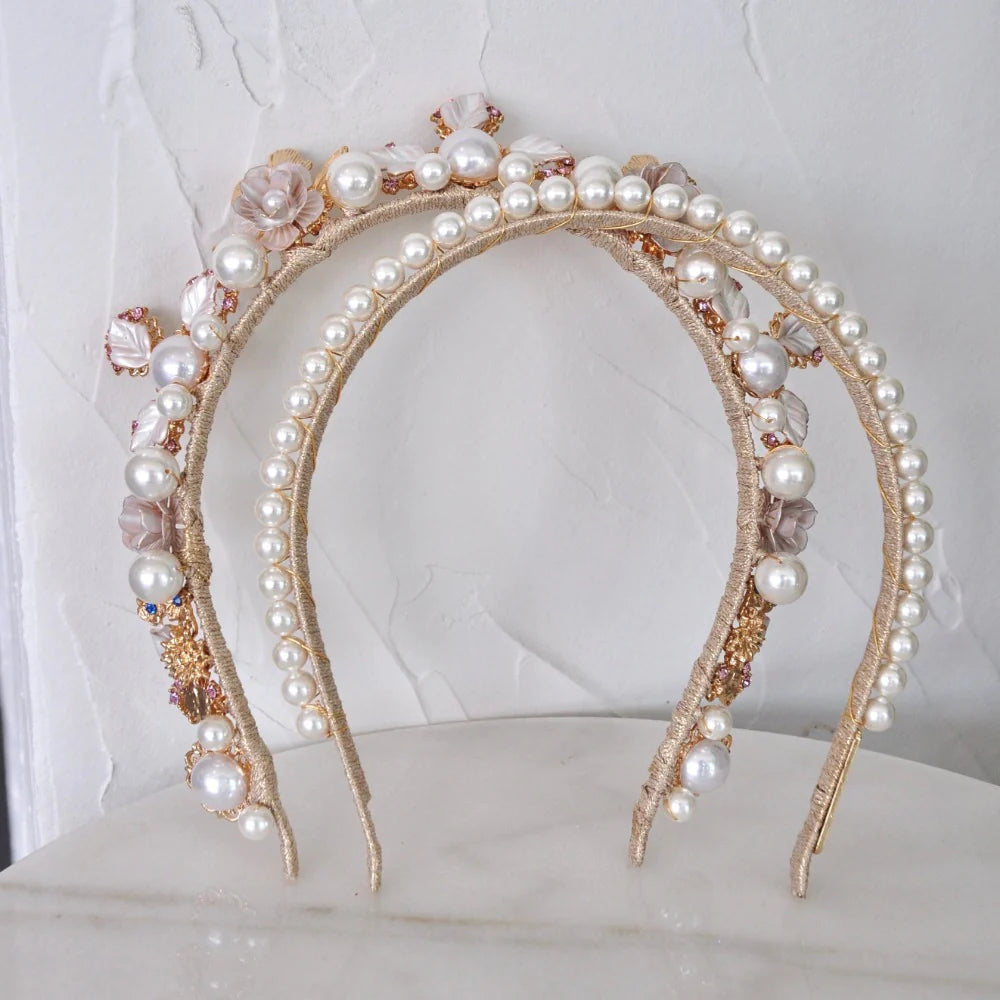 A'el Este Aubrey Gold Bridal Pearl Headband – Elegant Wedding Hair Accessory for Brides, Bridesmaids, and Special Occasions