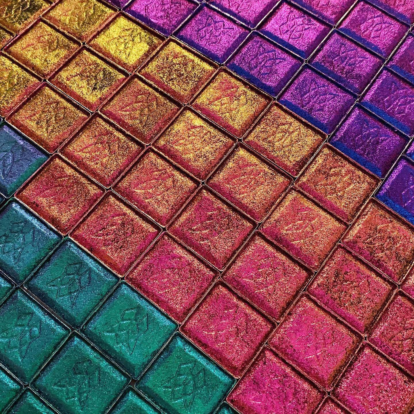 Kiln | Multichrome Jewelled Eyeshadow Palette - Long Lasting, Highly Pigmented - Perfect for Party, Night Out & Special Occasion Makeup
