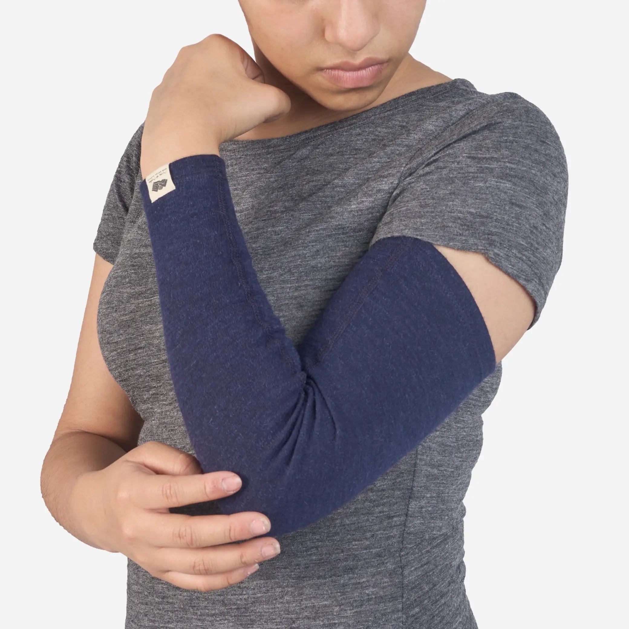 Alpaca Wool Arm Sleeves for Men & Women - 420 Midweight Thermal Compression Sleeves for Outdoor Sports, Running, Cycling & Cold Weather Protection