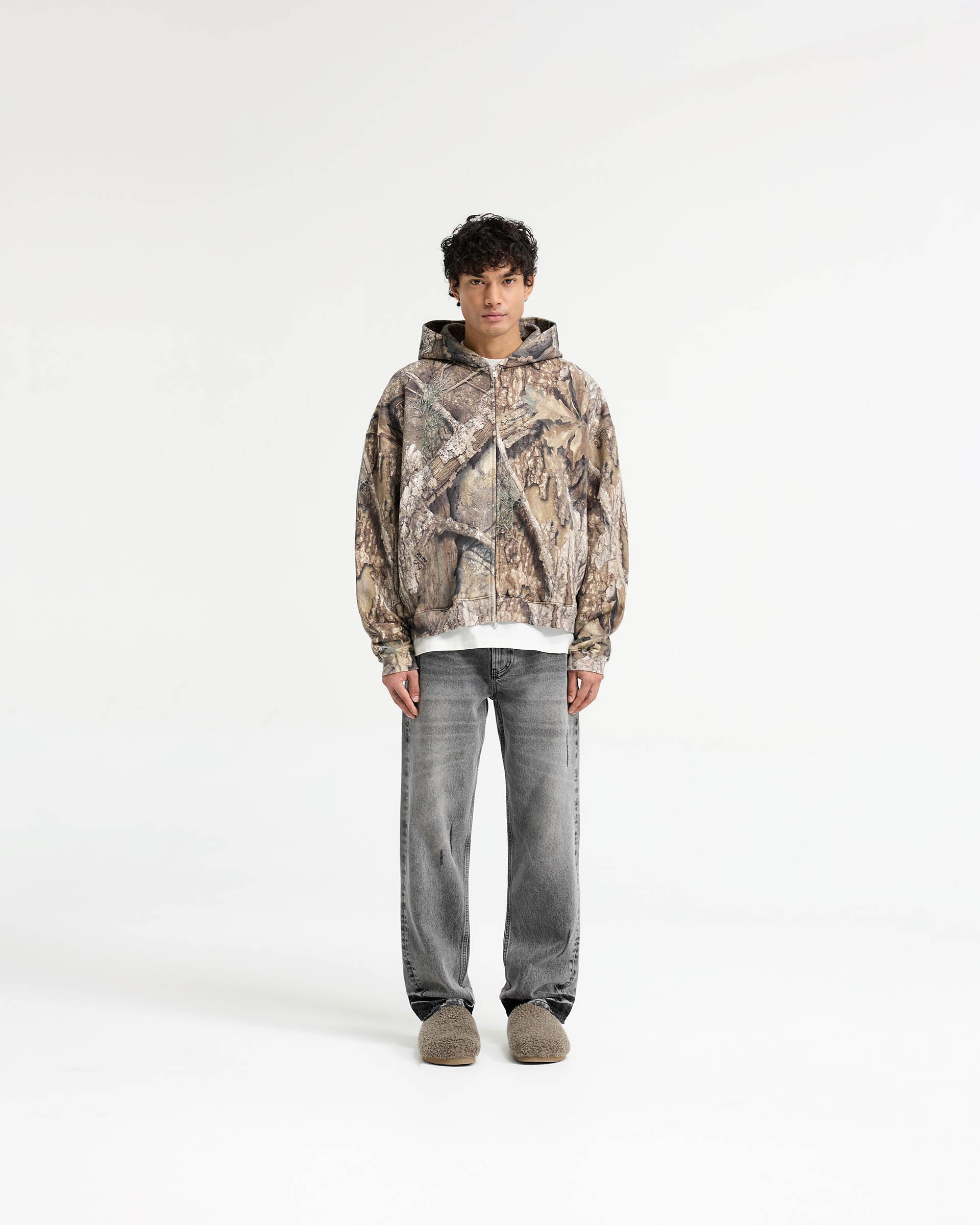 Realtree® Zip Up Camo Boxy Hoodie for Men - Hunting & Outdoor Wear - Comfortable Camouflage Jacket for Camping, Hiking, and Casual Street Style