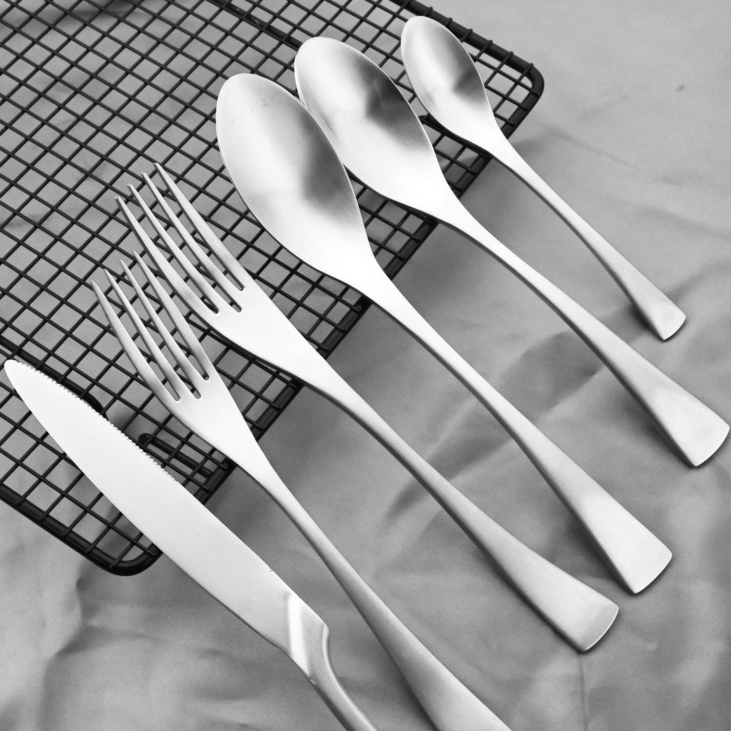 Premium 24-Piece Stainless Steel Silverware Set - Gugrida 304 Heavy Duty Flatware Cutlery for 4 People | Matte Finish Knives, Forks & Spoons | Dishwasher Safe | Perfect for Dinner Parties, Restaurants & Everyday Dining