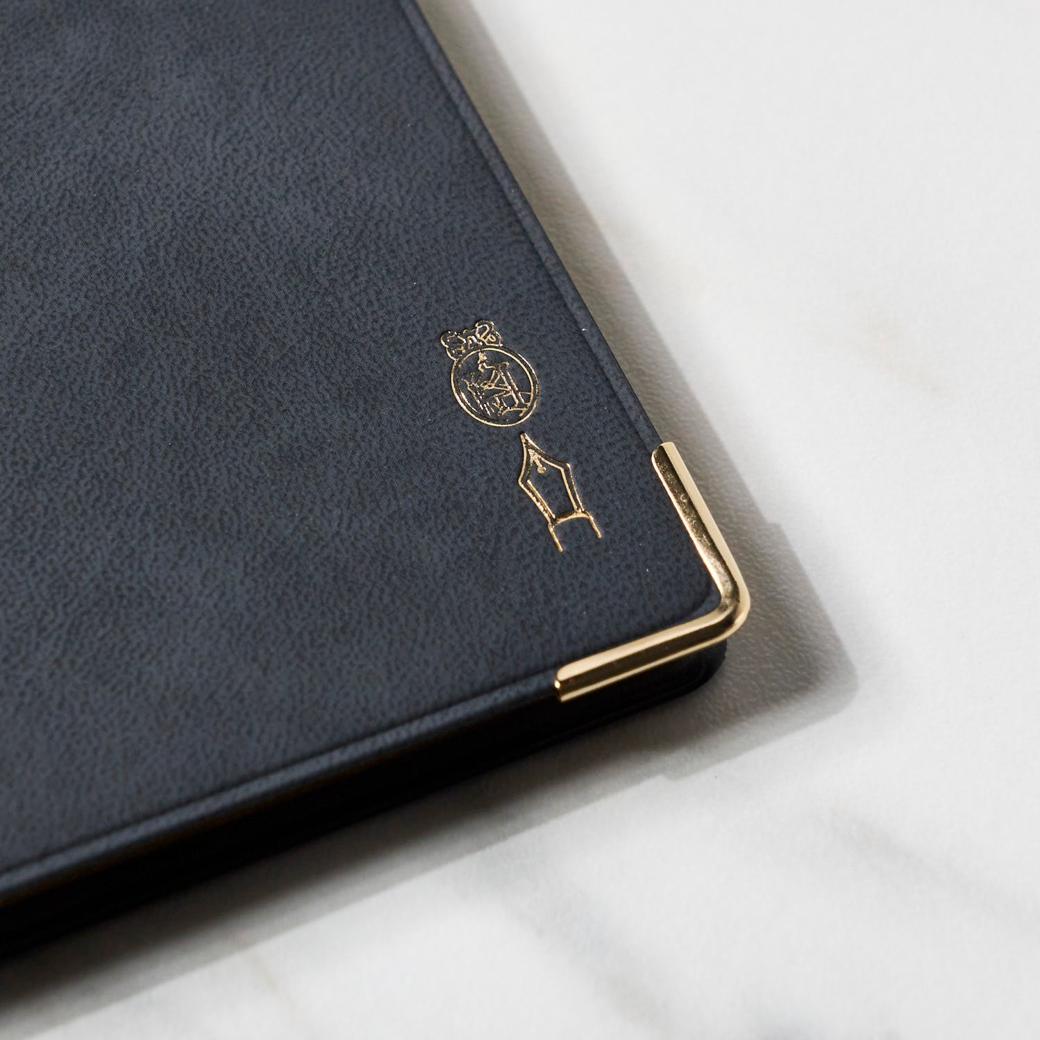 Fleek Diary 2025 Planner - Stylish & Functional Daily Organizer for Women | Perfect for Goal Setting, Productivity & Time Management | Home, Office & School Use