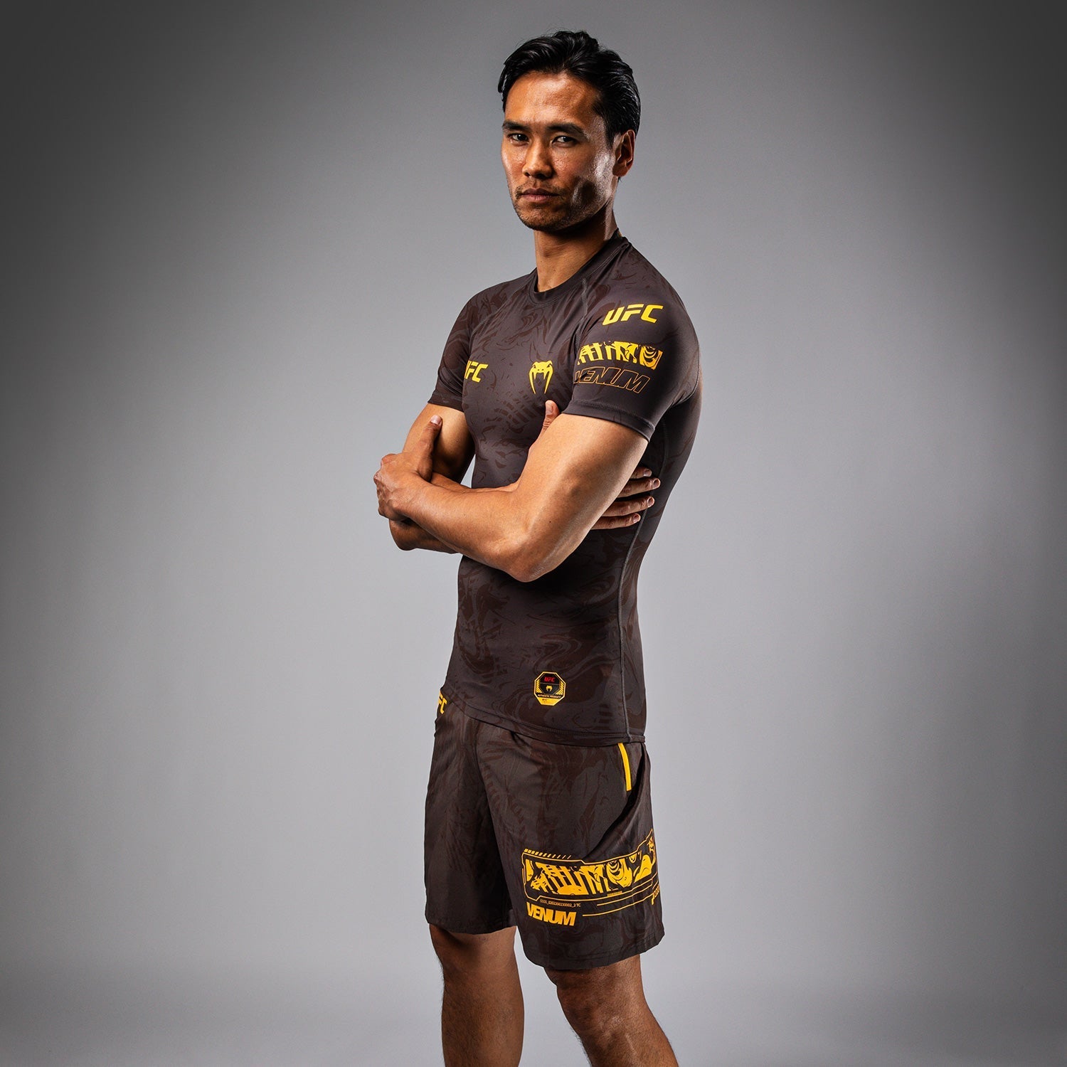 Venum UFC Fusion Fight Week Men's Performance Short Sleeve Rashguard - Earthen Brown - MMA Training & BJJ Workout Shirt for Combat Sports