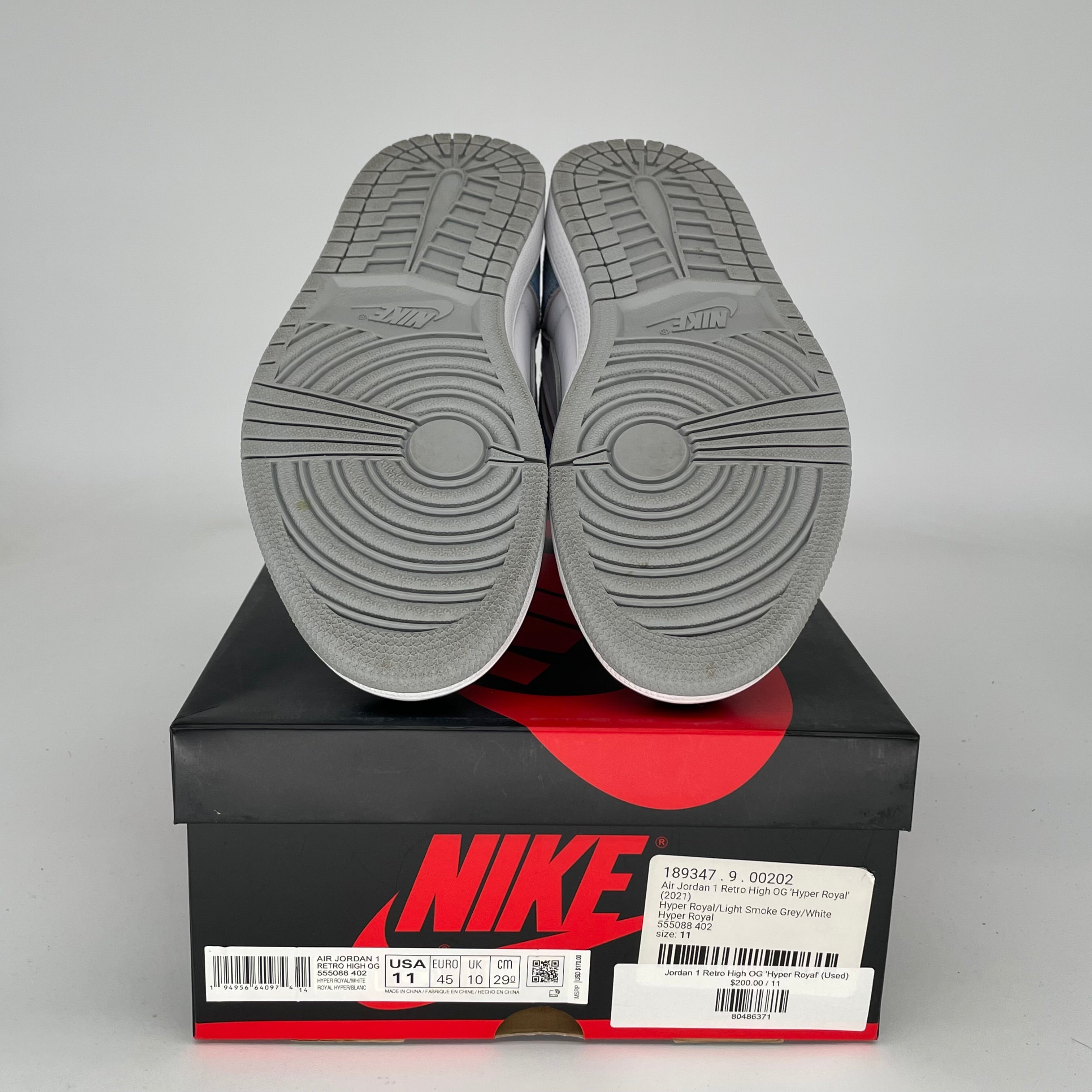 AIR JORDAN 1 HYPER ROYAL Men's Basketball Shoes Size 11 - 555088-402 | Retro High Tops for Streetwear & Sneaker Collection | Perfect for Casual Wear, Sports & Fashion Outfits