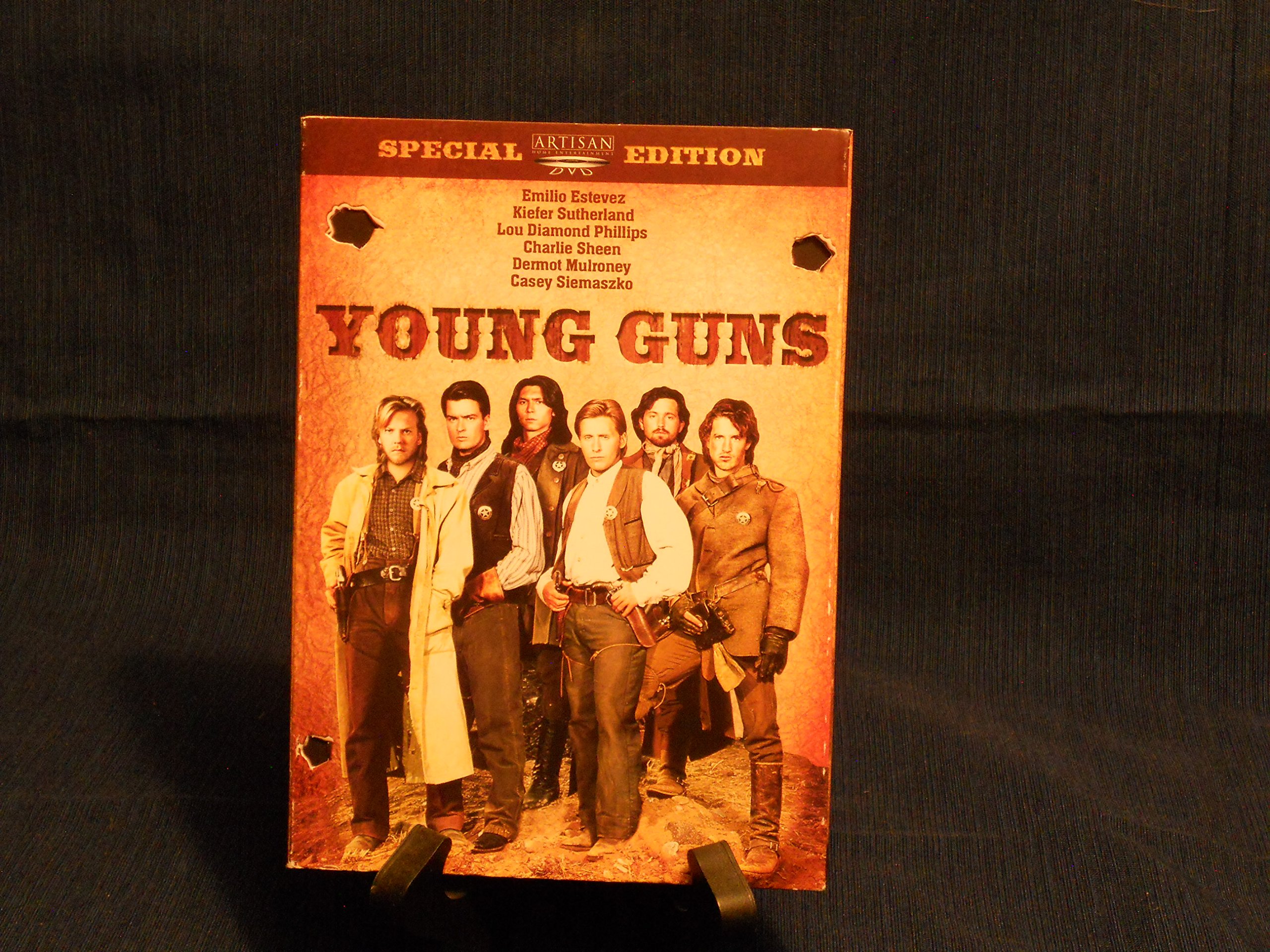 Young Guns (Special Edition) - Classic Western Movie DVD - Perfect for Movie Nights & Western Film Collections