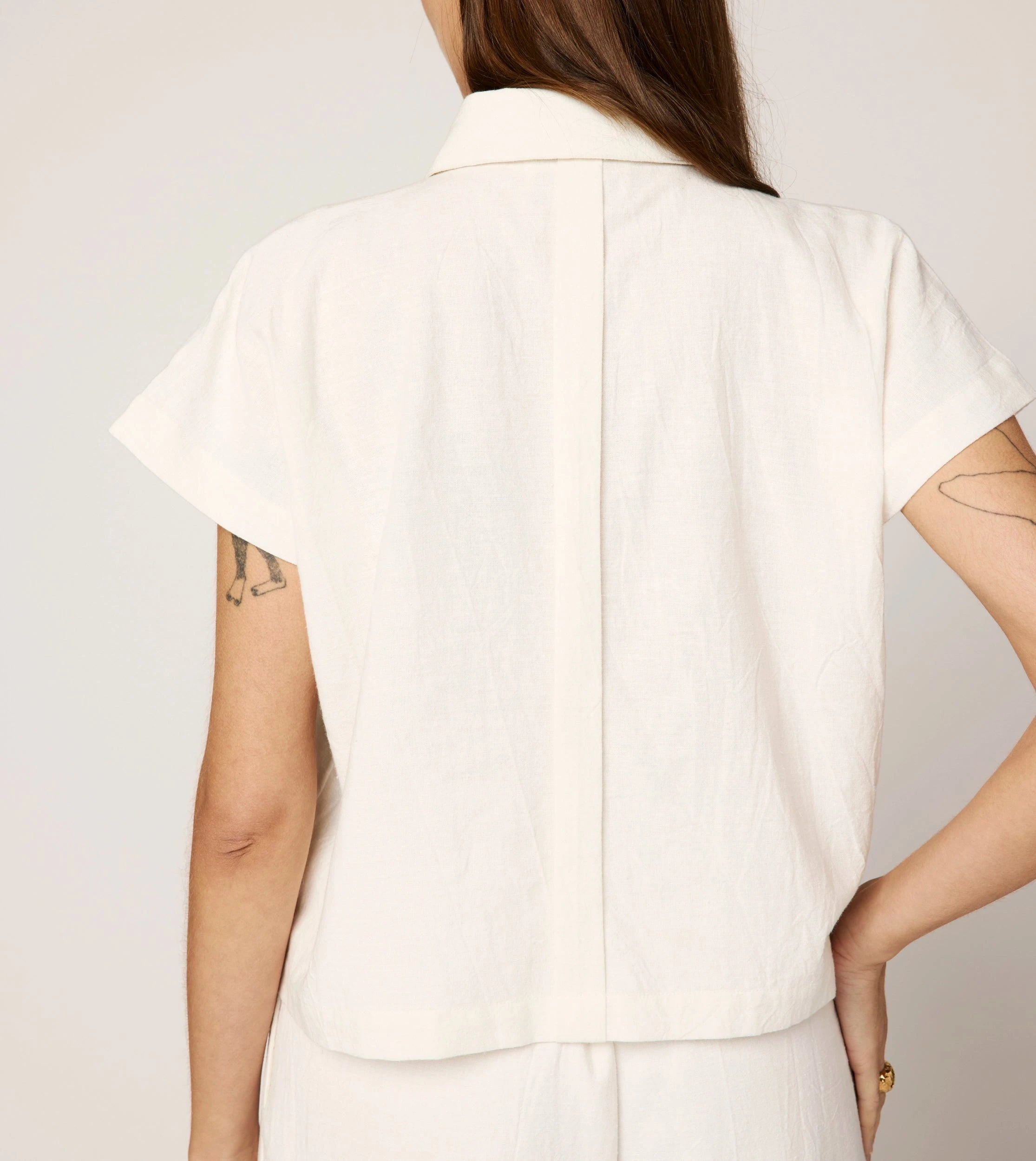 Kalora Women's Ivory Blouse - Elegant Casual Top for Work, Date Night & Special Occasions