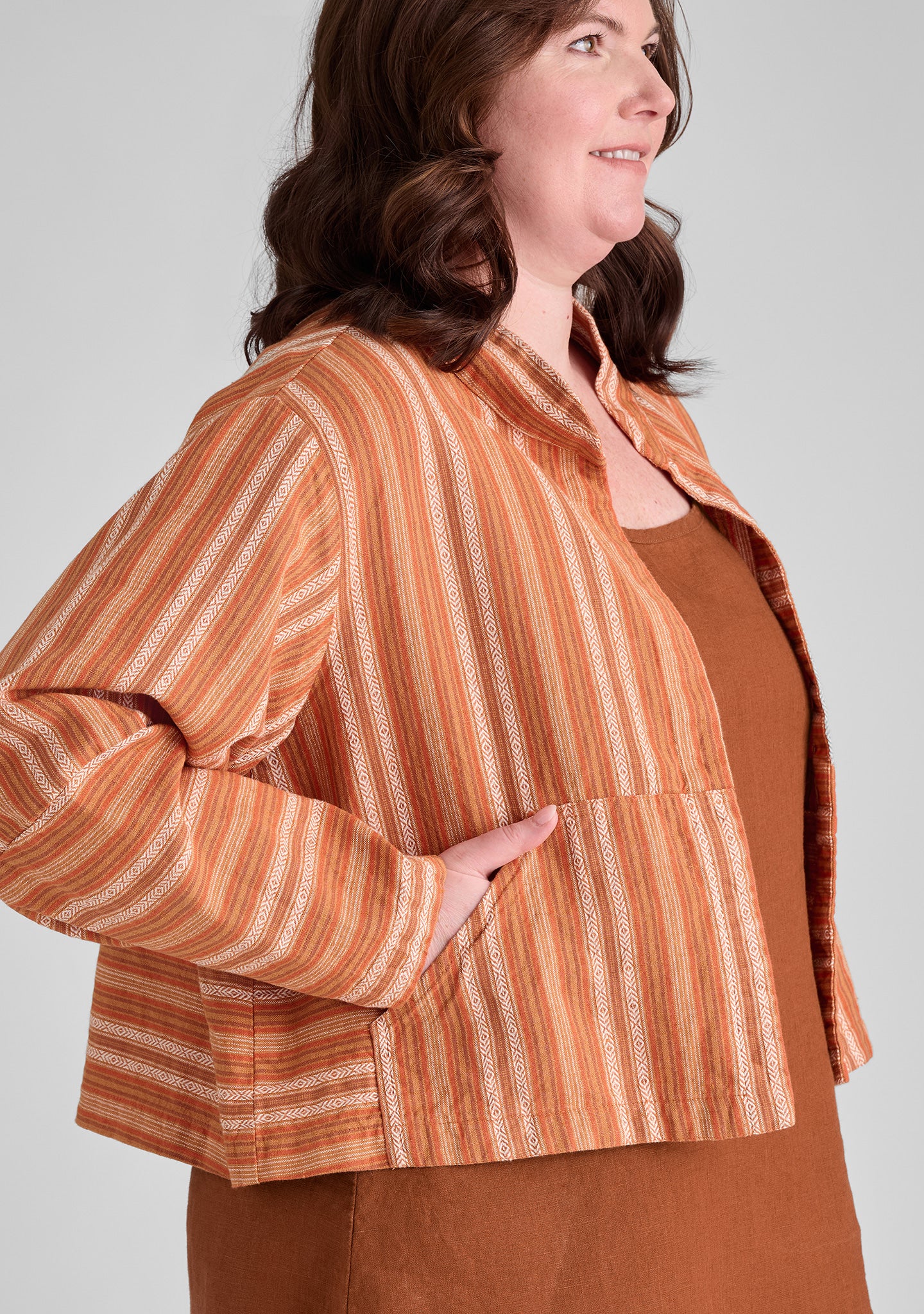 Seamly Jacket - Stylish Cropped Linen Jacket for Women | Lightweight Summer Blazer | Perfect for Office, Date Night & Outdoor Events