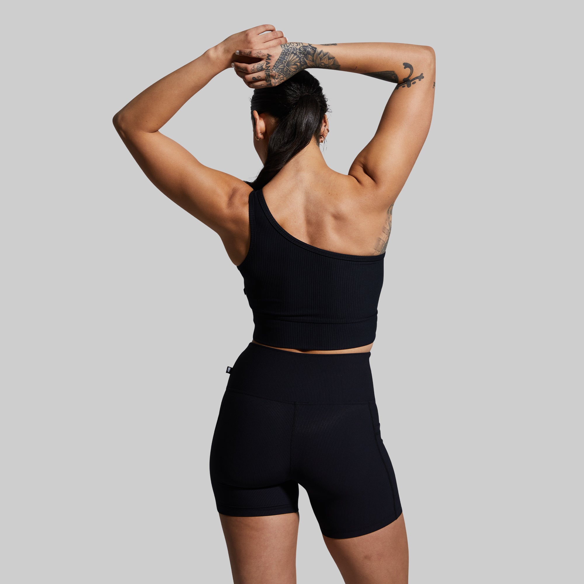 Evolve High Support Sports Bra for Women - Breathable Black Workout Bra - Perfect for Running, Yoga & Gym Fitness