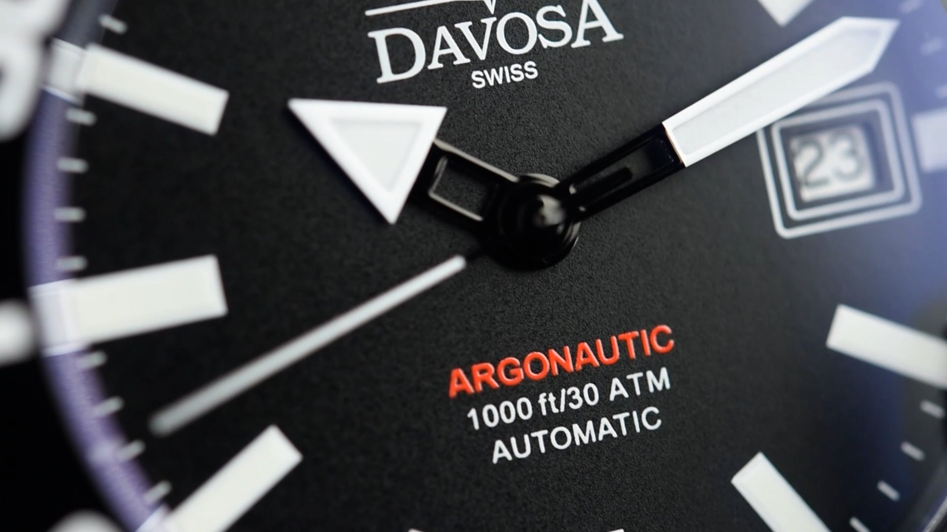 Pre-Owned Davosa Argonautic 161.498.80 Men's Diver Watch - Waterproof Luxury Timepiece for Diving, Swimming & Everyday Wear
