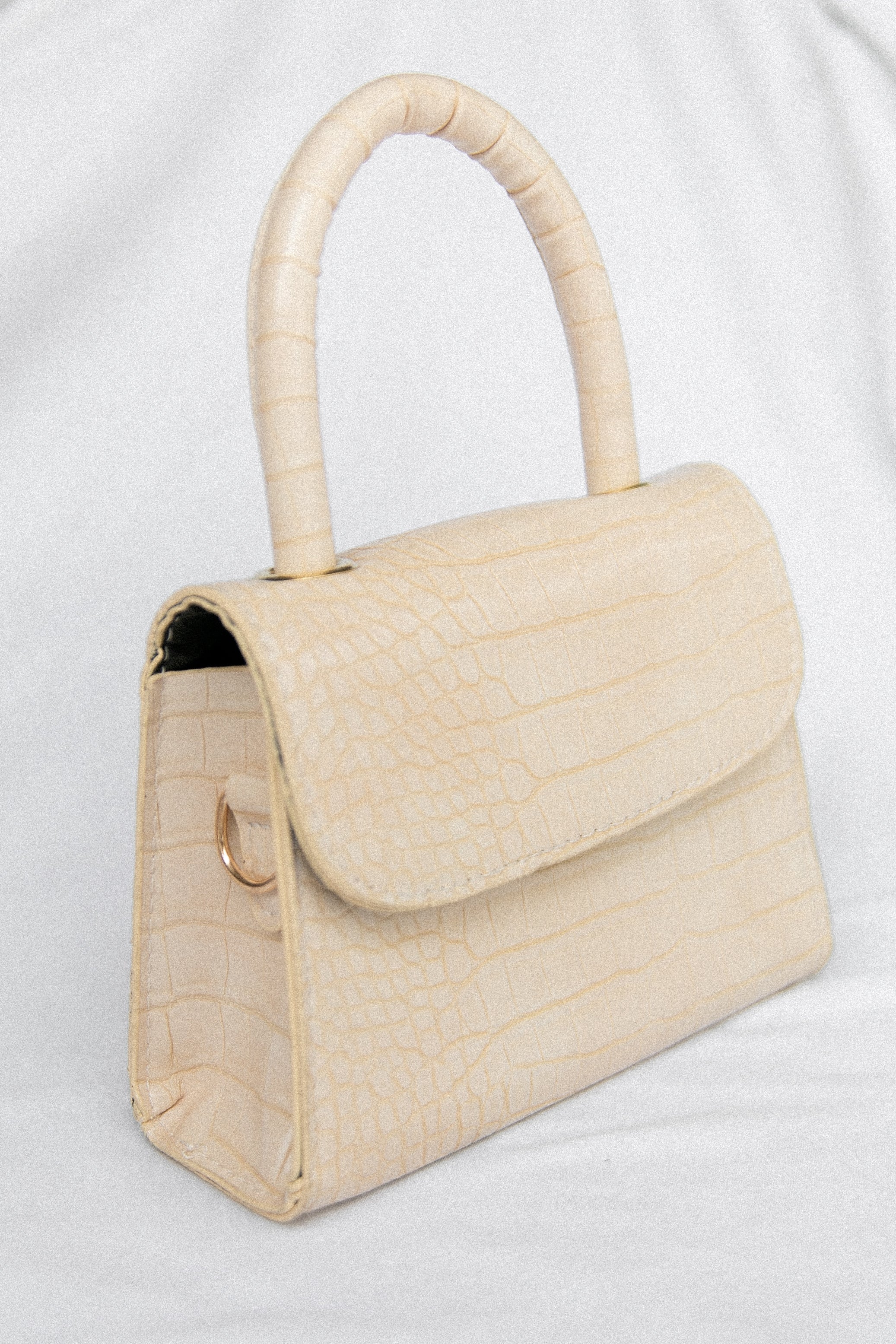 Kaya Bag Beige - Stylish & Durable Crossbody Handbag for Women | Perfect for Work, Travel & Everyday Use