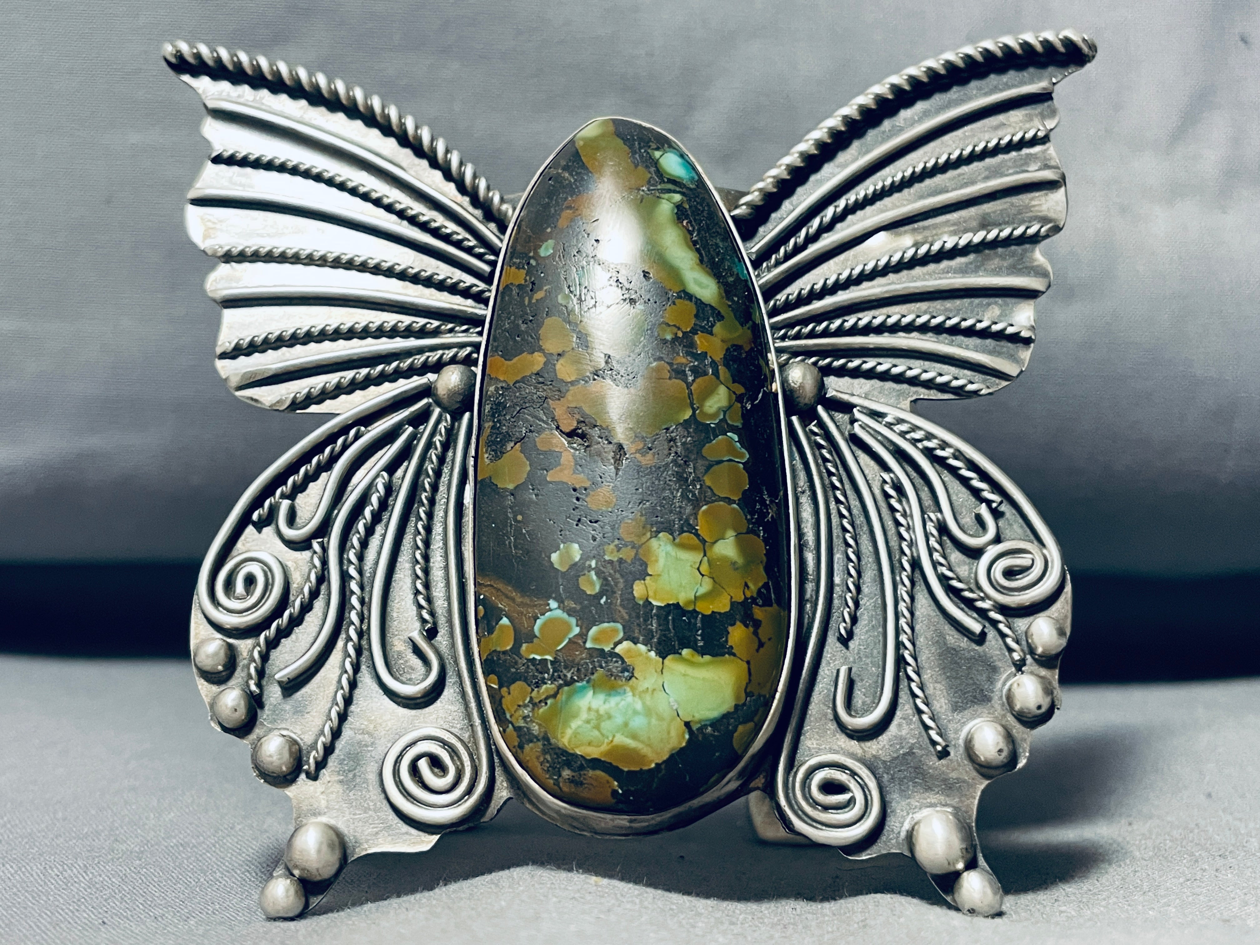 184g Authentic Navajo Sterling Silver Butterfly Bracelet with Green Turquoise – Handmade Native American Jewelry for Women, Perfect for Gifts, Boho Fashion & Special Occasions