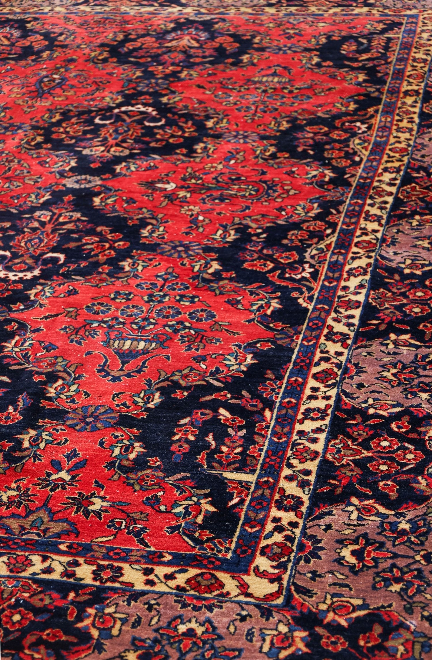 Antique Sarouk Handwoven Traditional Persian Rug - J78389 | Vintage Home Decor for Living Room, Bedroom & Office
