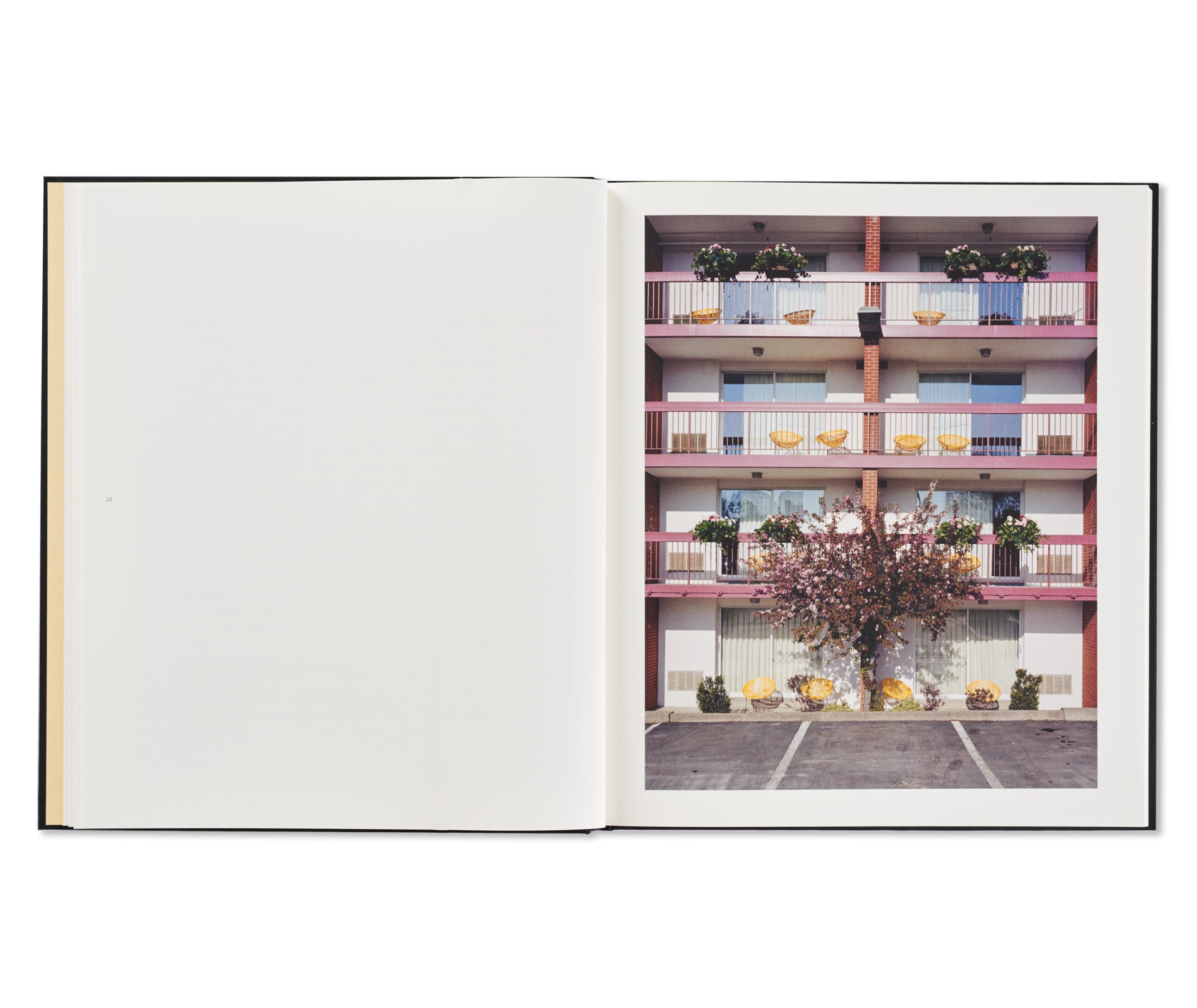 Alec Soth Signed First Edition Niagara Photography Book - Limited Second Printing - Perfect for Art Collectors & Photography Enthusiasts