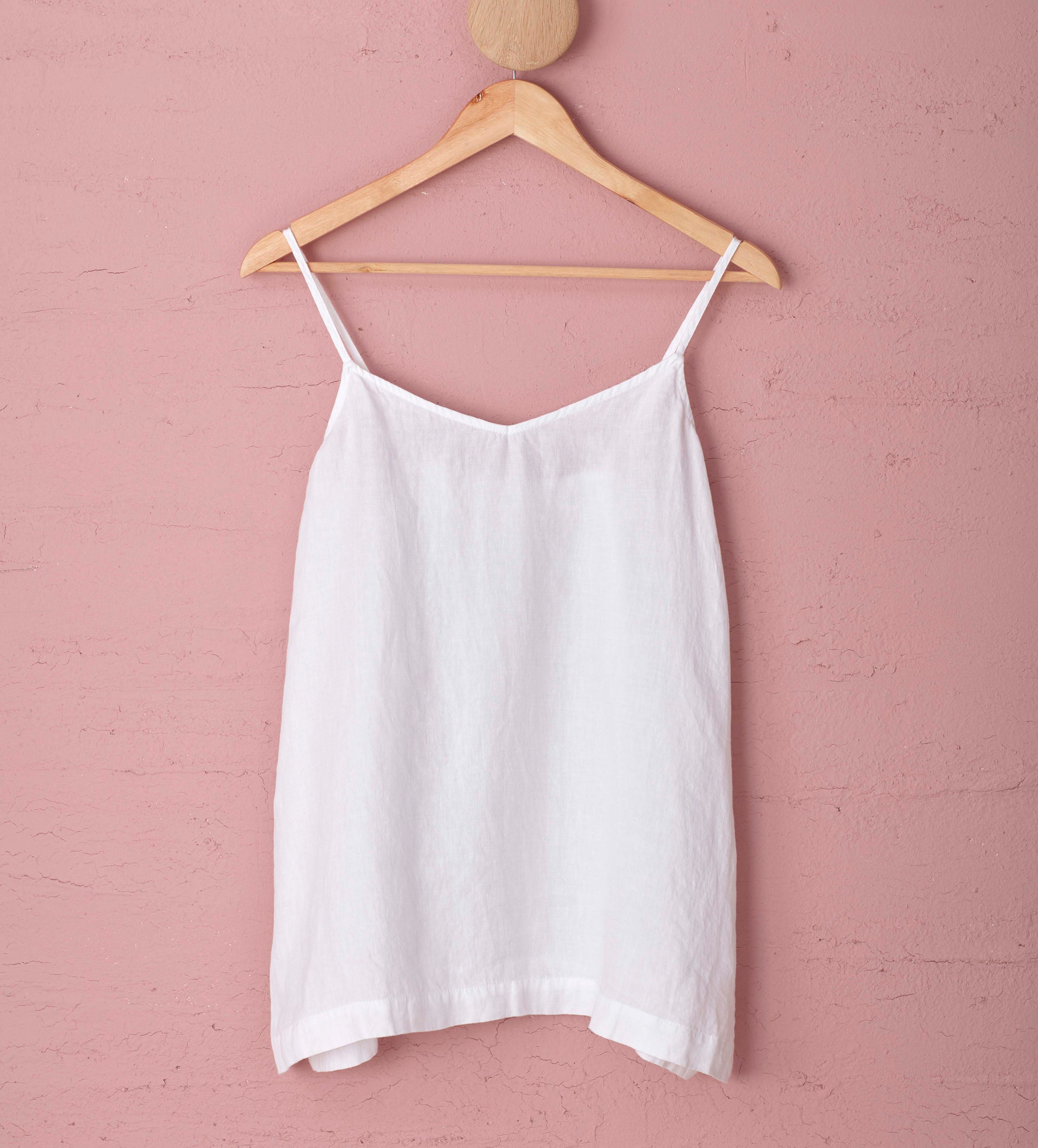 Premium 100% White Linen Nightwear for Women - Soft & Breathable Sleepwear for Summer Nights - Perfect for Home Relaxation and Vacation Comfort