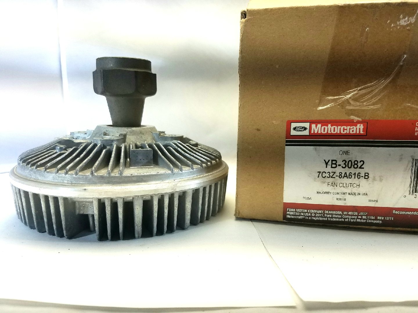 Ford 7C3Z-8A616-B Fan Clutch Assembly - Replacement Part for Ford Trucks & SUVs - Heavy-Duty Cooling System Component for Off-Road & Towing Applications