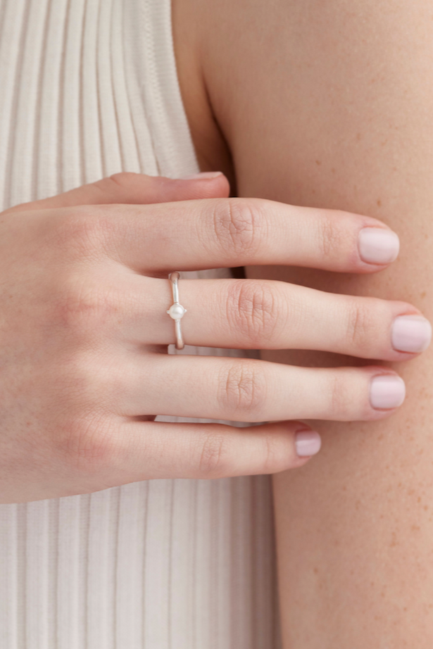 June Birthstone Pearl Silver Ring for Women - Elegant Jewelry Gift for Birthday, Anniversary & Special Occasions
