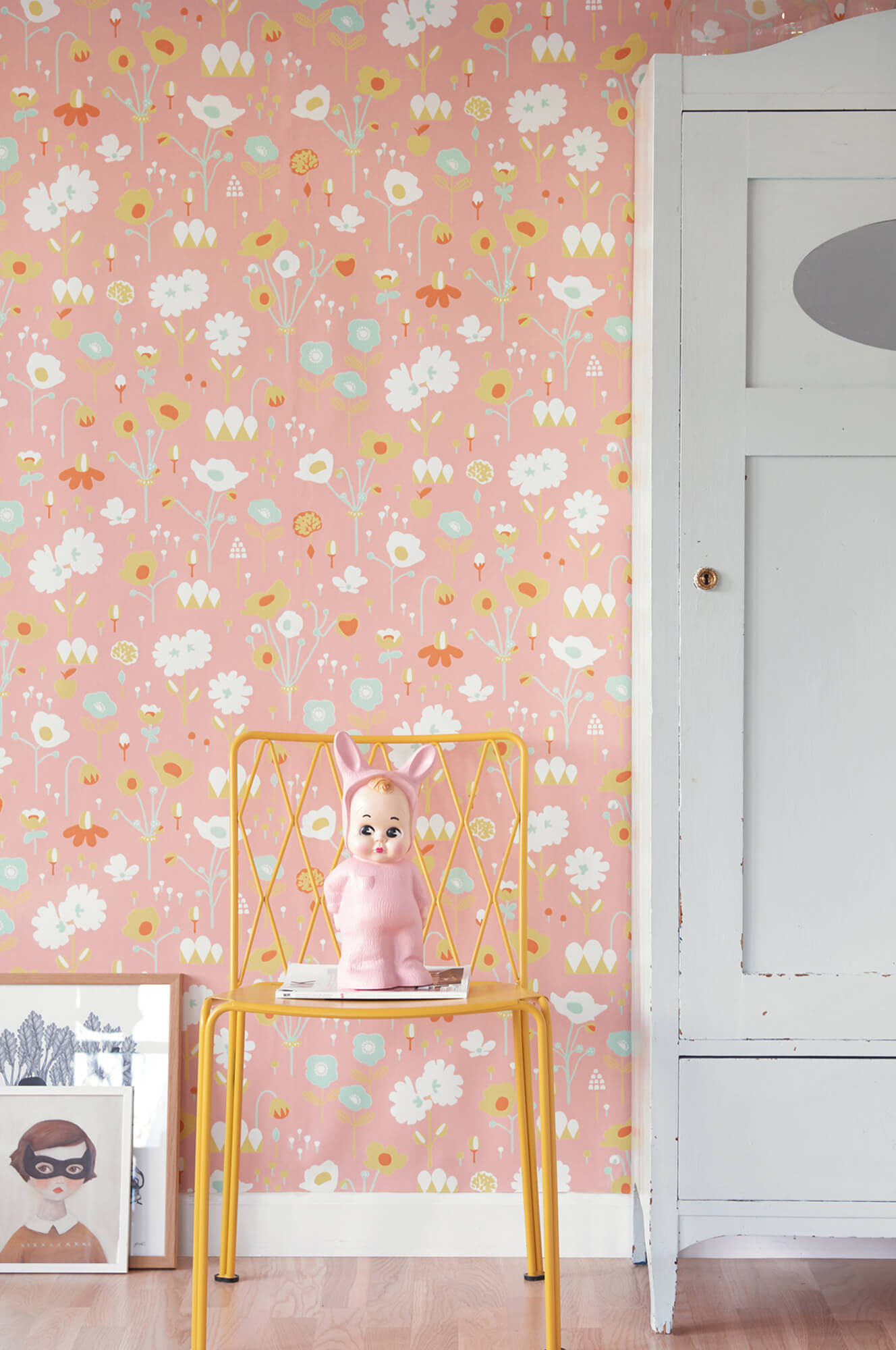 Bloom Pink Wallpaper - Floral Peel and Stick Wallpaper for Bedroom, Nursery, Living Room | Self-Adhesive Removable Wallpaper for Home Decor