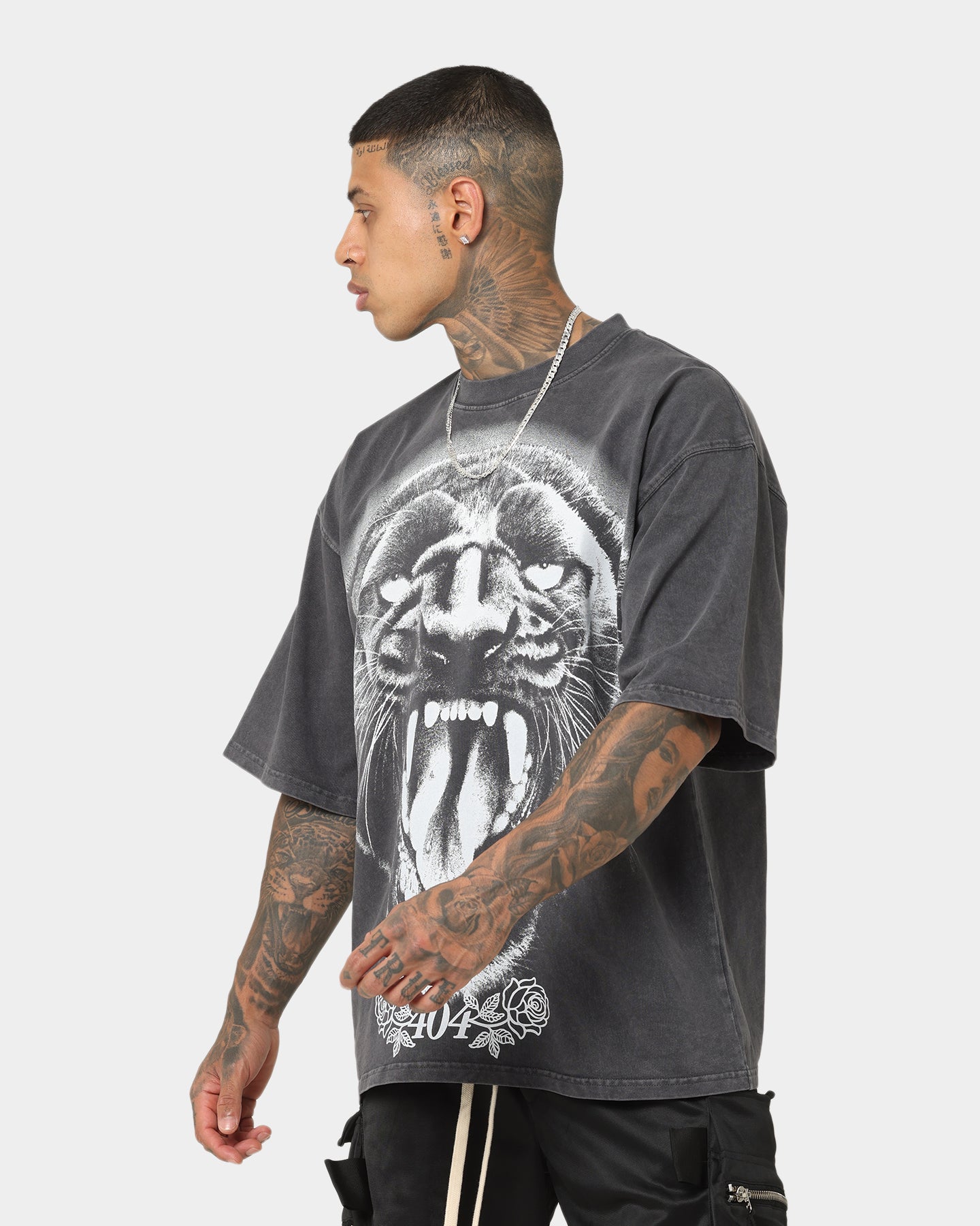 404 Pantheress Vintage T-Shirt - Charcoal Gray Retro Graphic Tee for Women | Soft Cotton Casual Shirt | Perfect for Concerts, Streetwear & Everyday Outfits