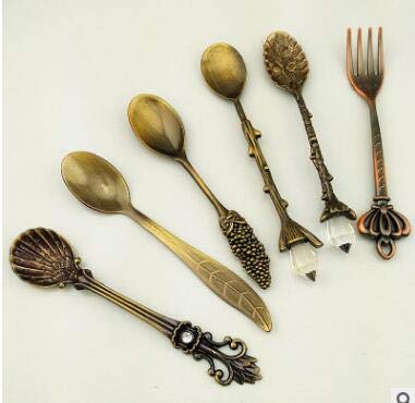 6-Piece Vintage Carved Mini Coffee Spoons Set - Elegant Dessert, Ice Cream, Tea, and Soup Spoons for Kitchen, Dining, and Party Use