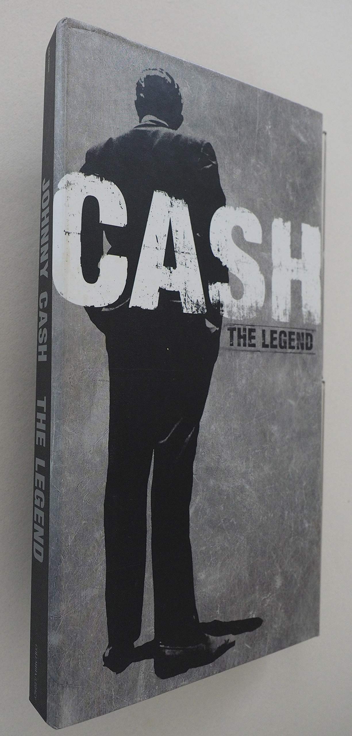 Johnny Cash - The Legend (2005 Edition) | Official Audio CD | Perfect for Country Music Lovers & Collectors - Great for Road Trips, Home Listening & Gifts