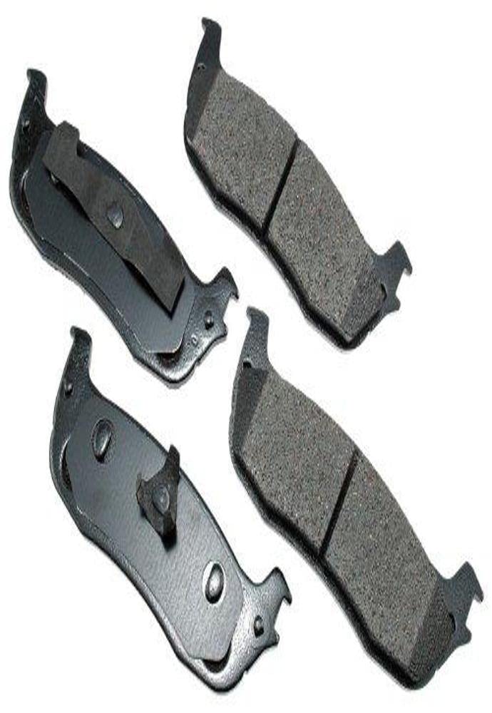 Akebono Ultra-Premium Ceramic Brake Pad Set - Low Noise & Dust-Free Performance for Smooth Braking - Perfect for Daily Commuting, Highway Driving & Performance Vehicles
