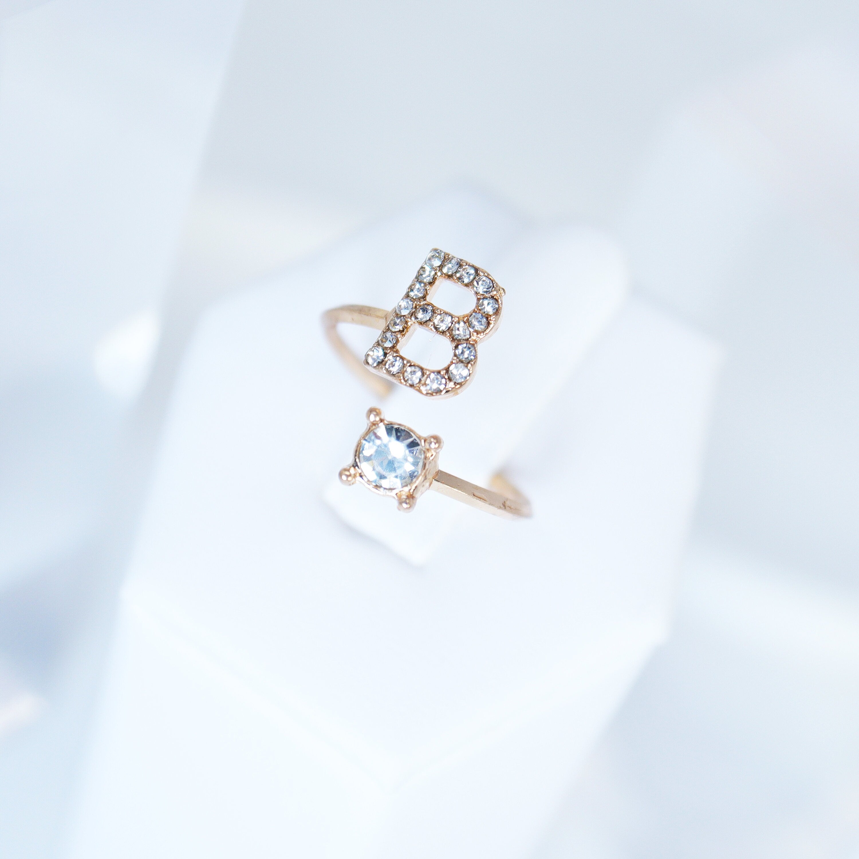Dainty Crystal B Alphabet Statement Ring - Elegant Promise Ring for Best Friend, Unique Friendship Jewelry Gift for Women - Perfect for Anniversaries, Birthdays & Special Occasions