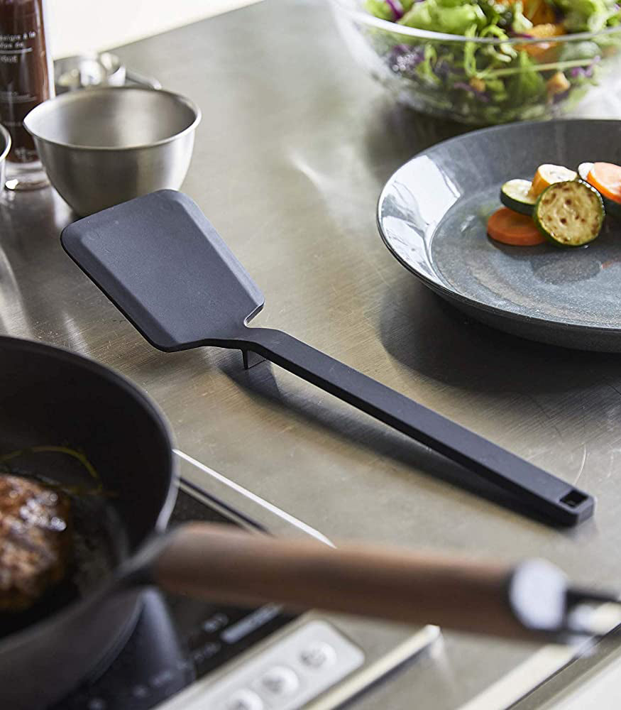Floating Silicone Utensil Set - 4 Styles for Cooking, Boating & Poolside Dining | Non-Slip Kitchen Tools