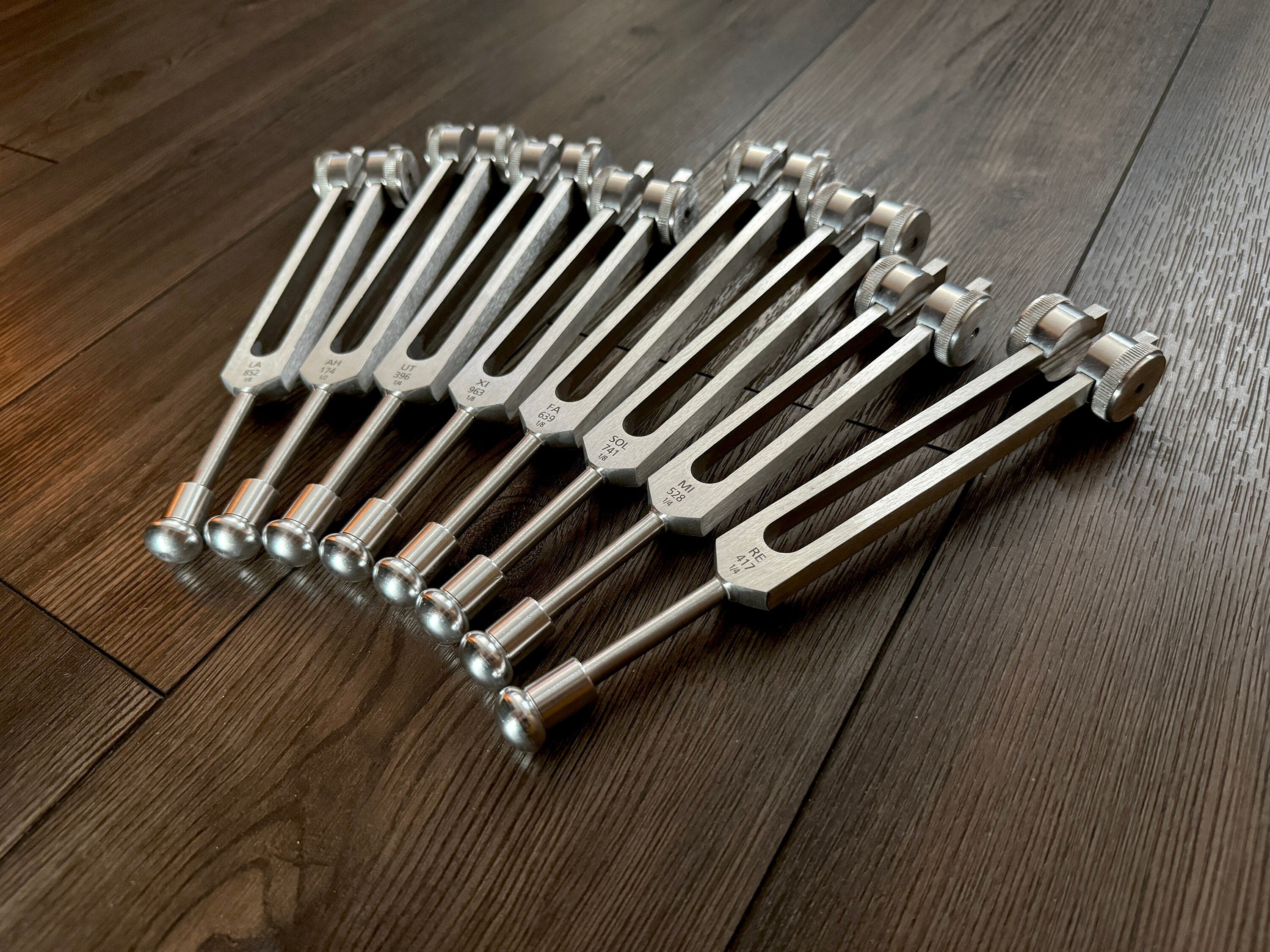 10-Piece Attenuator Bead Attachment Set for Tuning Forks - Enhance Massage, Acupressure & Sound Therapy - Perfect for Relaxation, Meditation and Holistic Healing Sessions