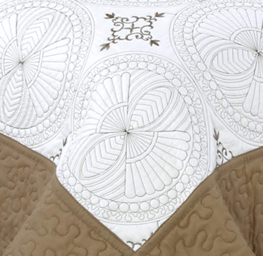 Queen Size 3-Piece Quilted Bedding Set - Embroidered Bedspread with 2 Pillow Shams (Brown) | Cozy & Elegant Bedroom Decor for Master Bedroom or Guest Room