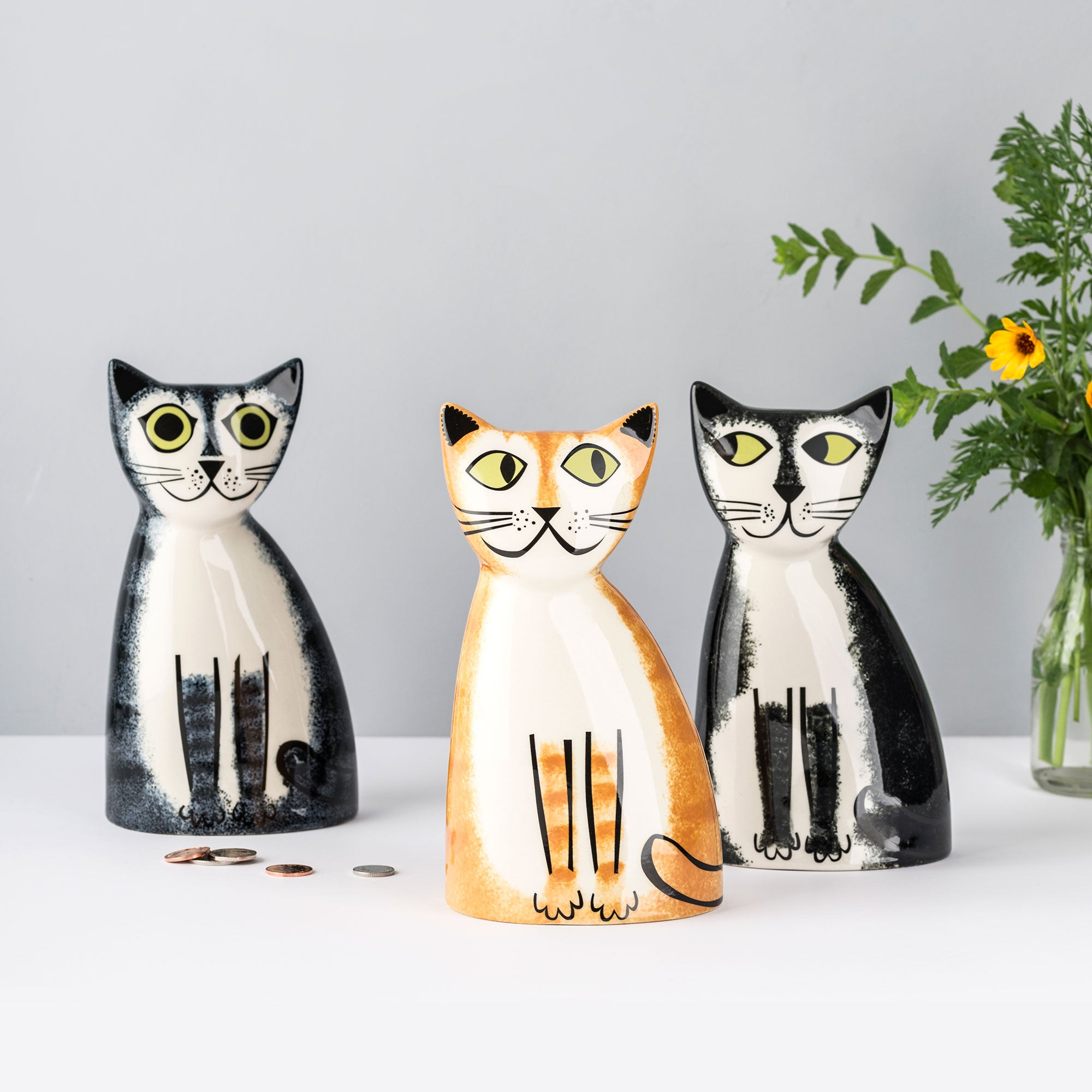 Handmade Ceramic Ginger Cat Money Box - Cute Piggy Bank for Savings & Gifts | Perfect for Kids, Home Decor, and Cat Lovers
