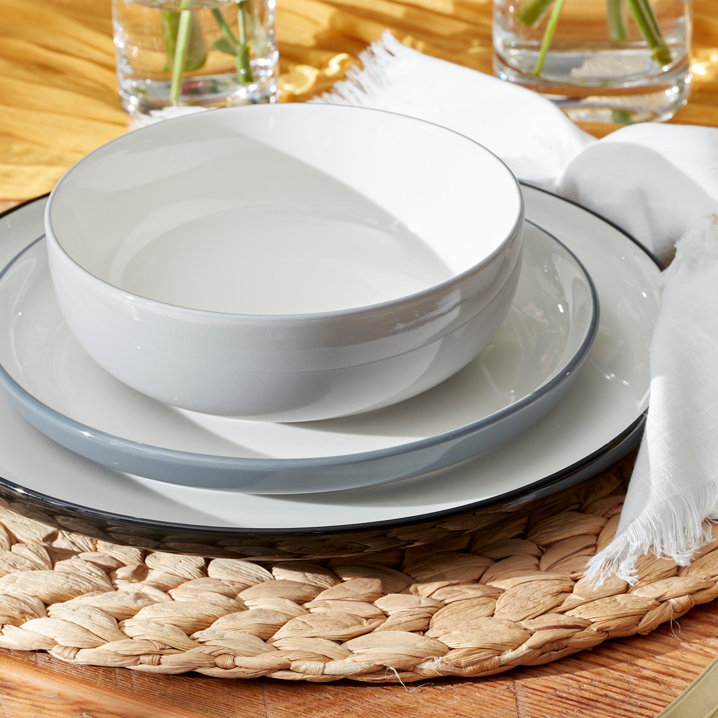 24 Seven Colors Pumice Stone 12-Piece Dinnerware Set - Durable Stoneware Plates & Bowls for Everyday Dining, Restaurant Use & Special Occasions