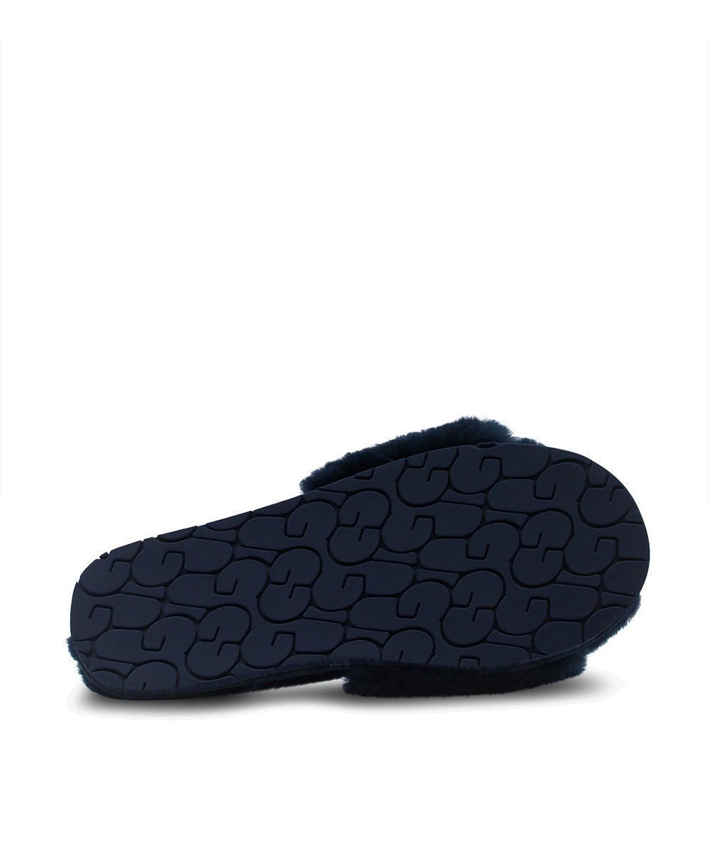 Women's UGG Fluffy Slippers - Cozy Indoor/Outdoor House Shoes for Winter Comfort - Perfect for Home, Lounge & Cold Weather Wear
