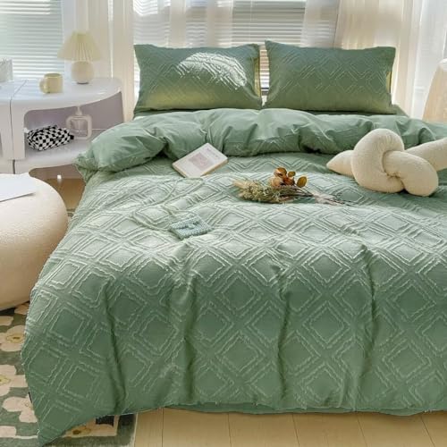 033 Tuft Green