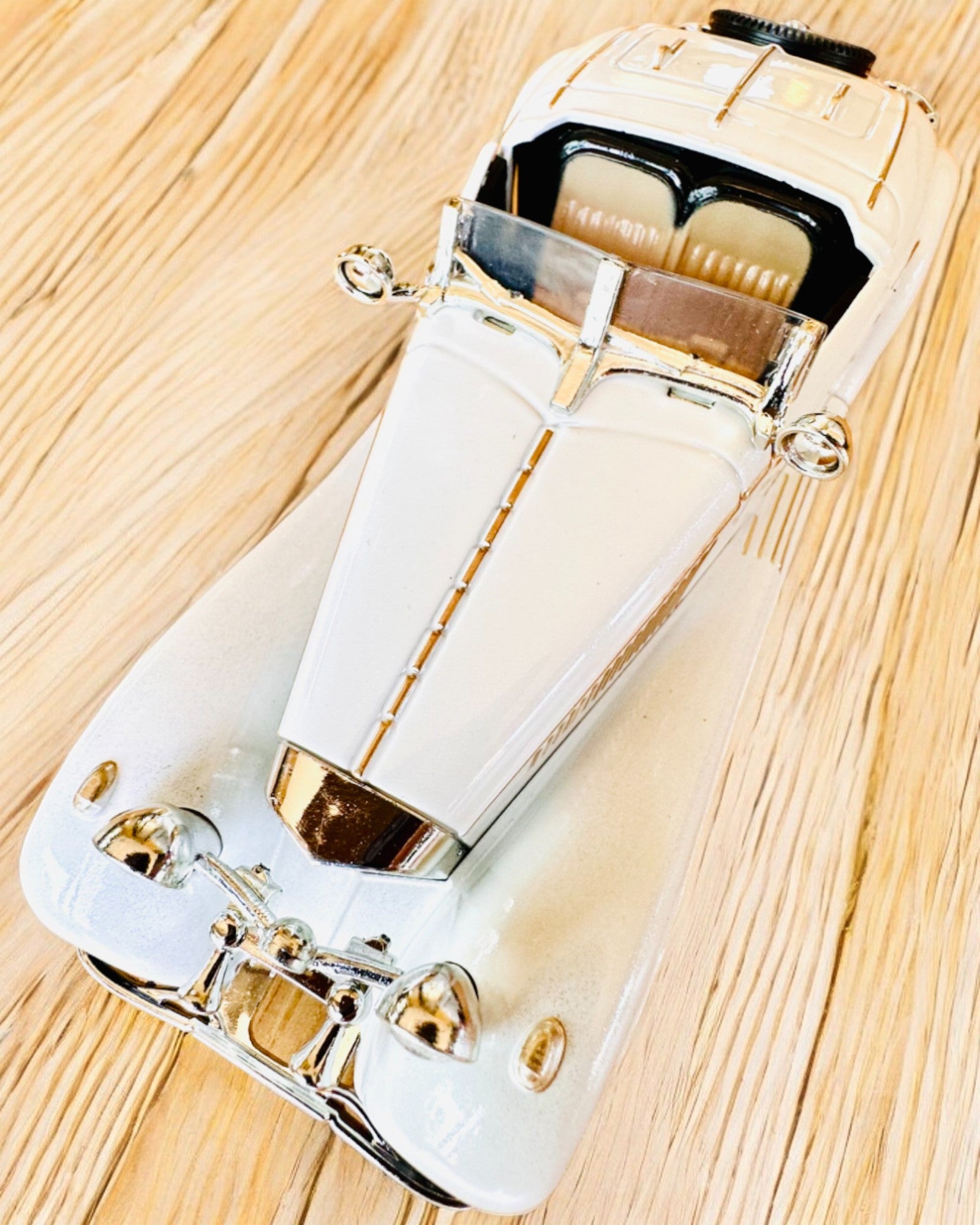 White Chic