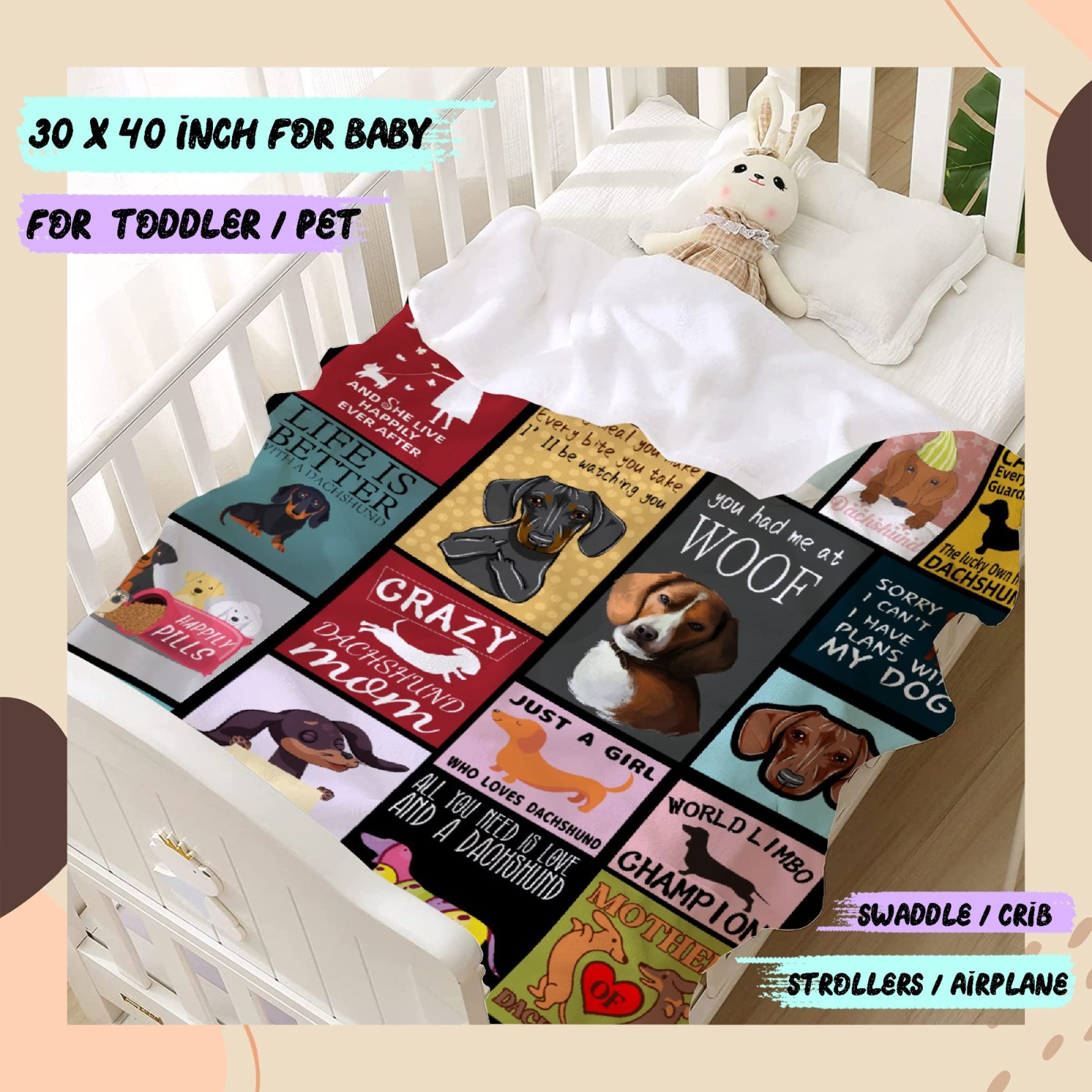 Soft Dachshund Dog Pattern Fleece Throw Blanket - 40 x 30 Inch Cozy Flannel Blanket for Bed, Couch & Travel - Funny Pet-Themed Blanket for Adults, Kids & Baby - Perfect for Snuggling, Gifts & Home Decor