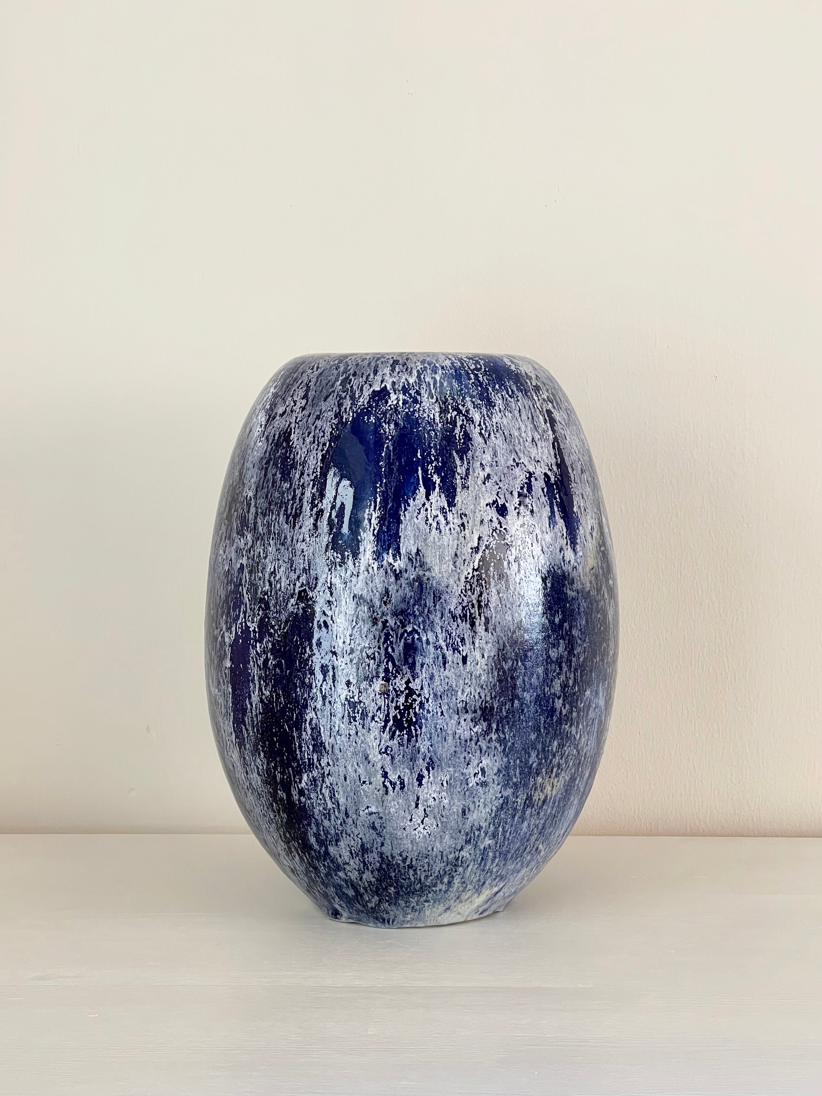Aage Würtz Handmade Ceramic Vase - Scandinavian Modern Home Decor for Living Room, Bedroom & Office Centerpiece