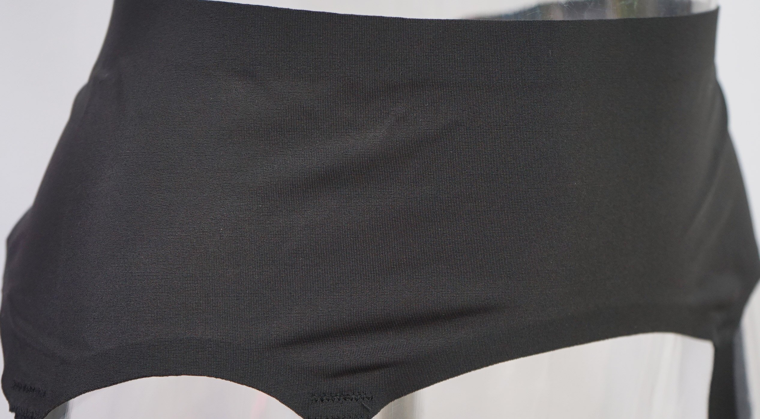 Vintage Black Metal Clip Garter Belt for Women - 6 Wide Straps Sexy Stocking Holder S504B | Perfect for Lingerie, Bridal, and Burlesque Outfits