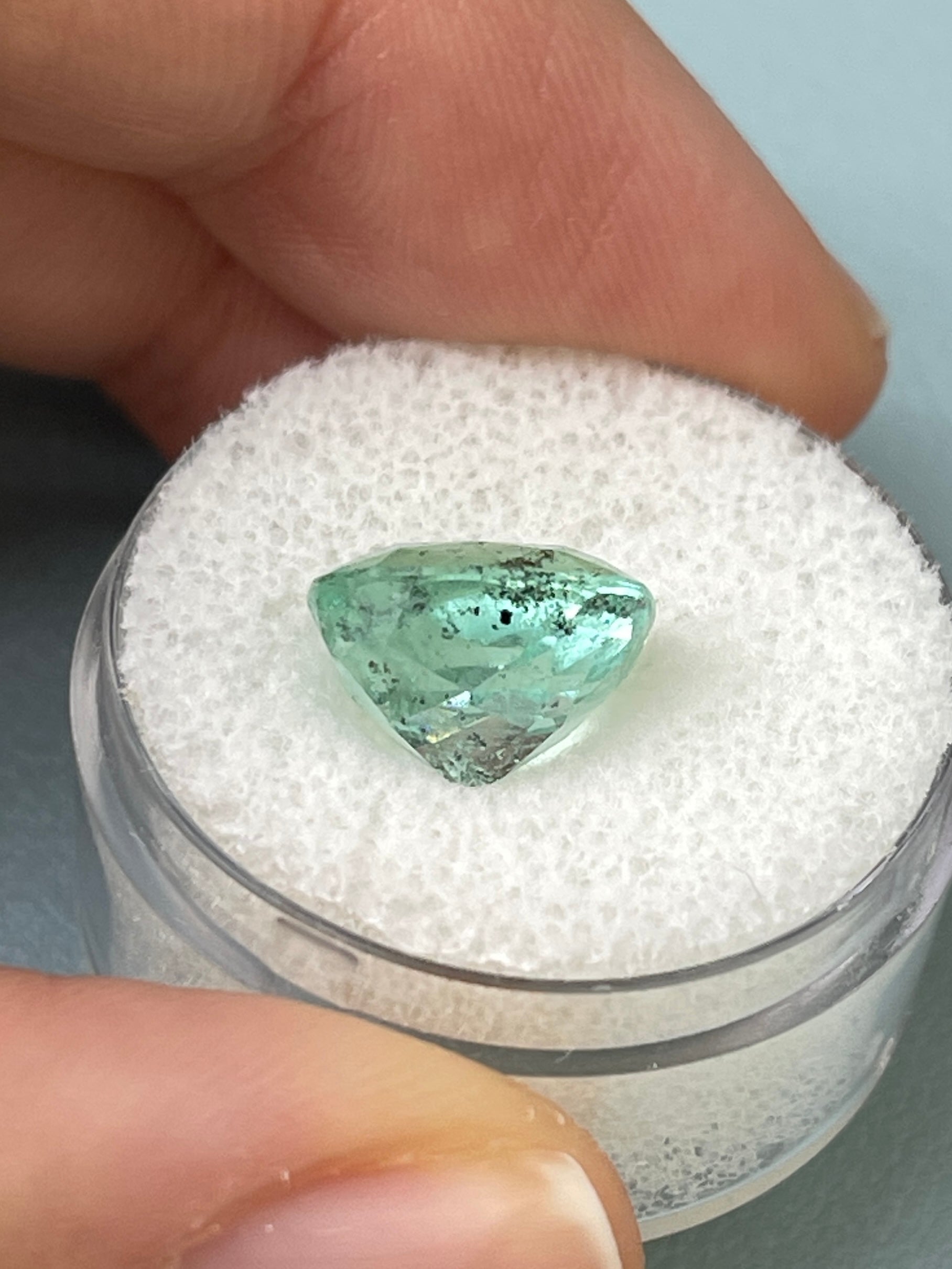 4.94 Carat 11x9.5mm Natural Colombian Emerald Loose Gemstone - Freckled Sea Foam Green Cushion Cut for Jewelry Making, Engagement Rings & Collector's Items